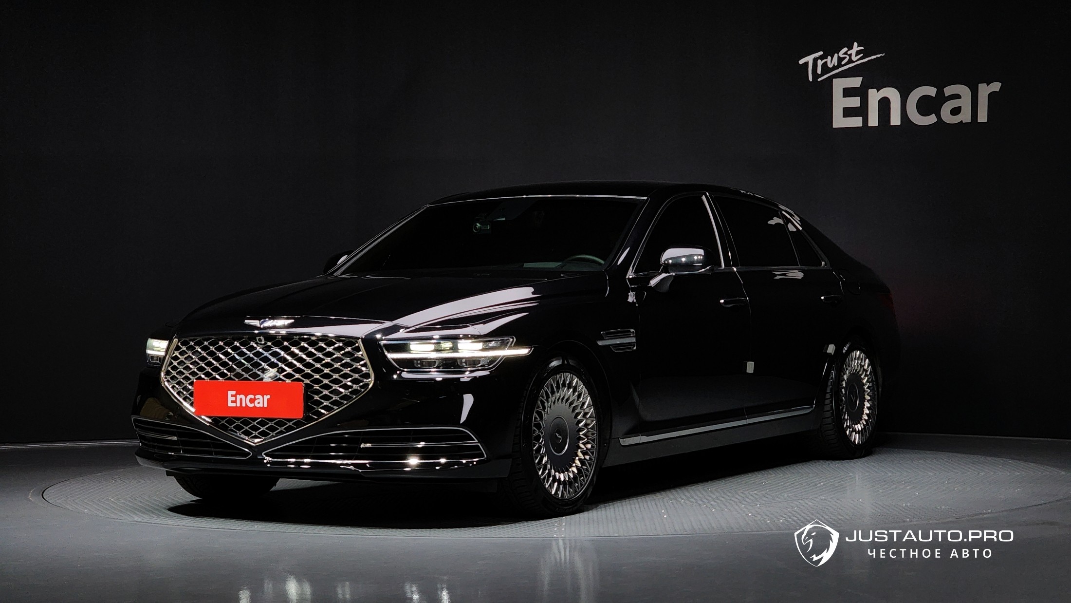 Автомобиль Genesis G90