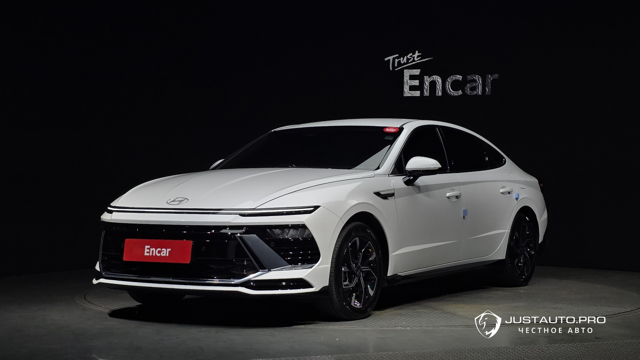 Автомобиль Hyundai Sonata