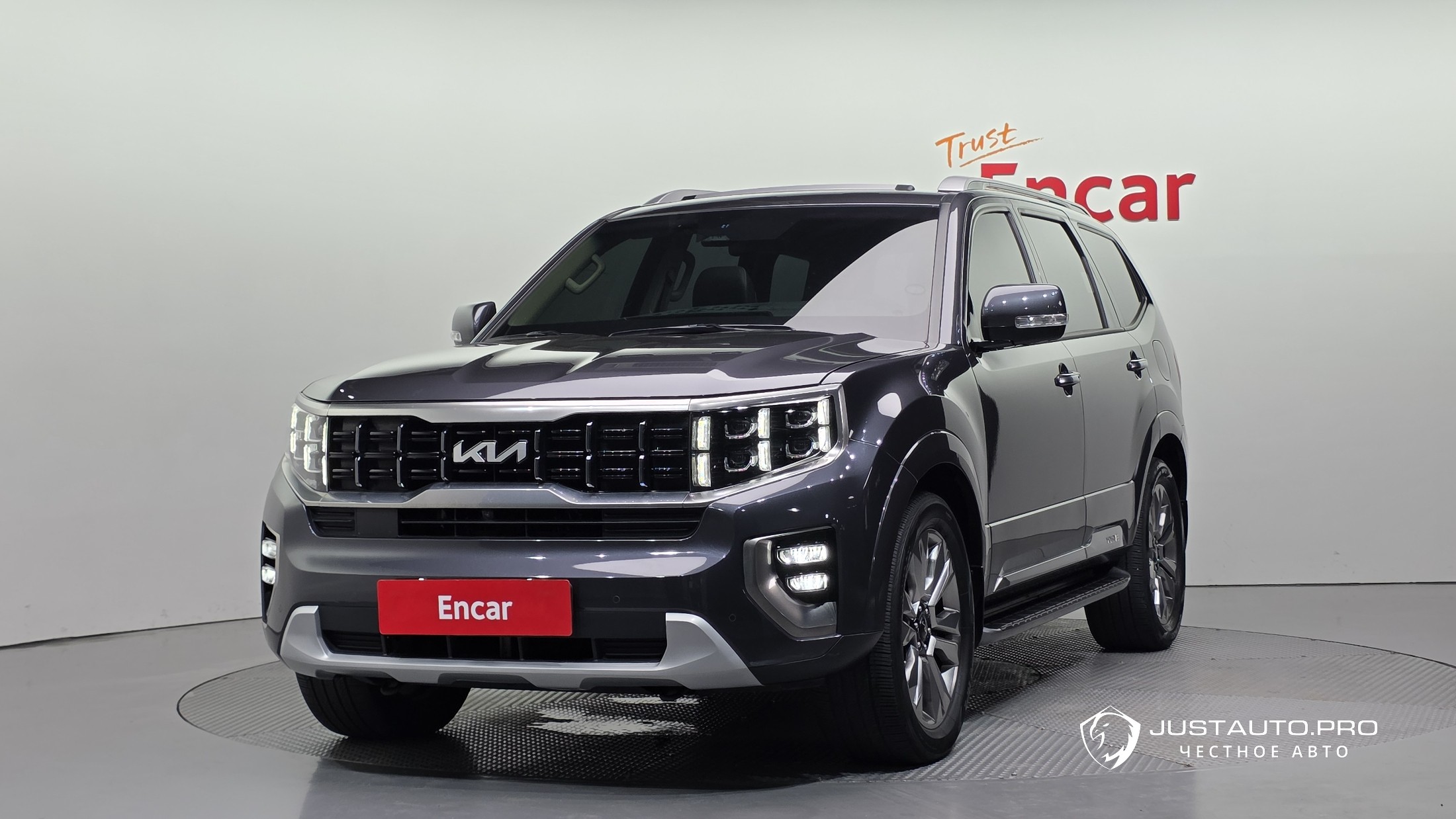 Автомобиль Kia Mohave