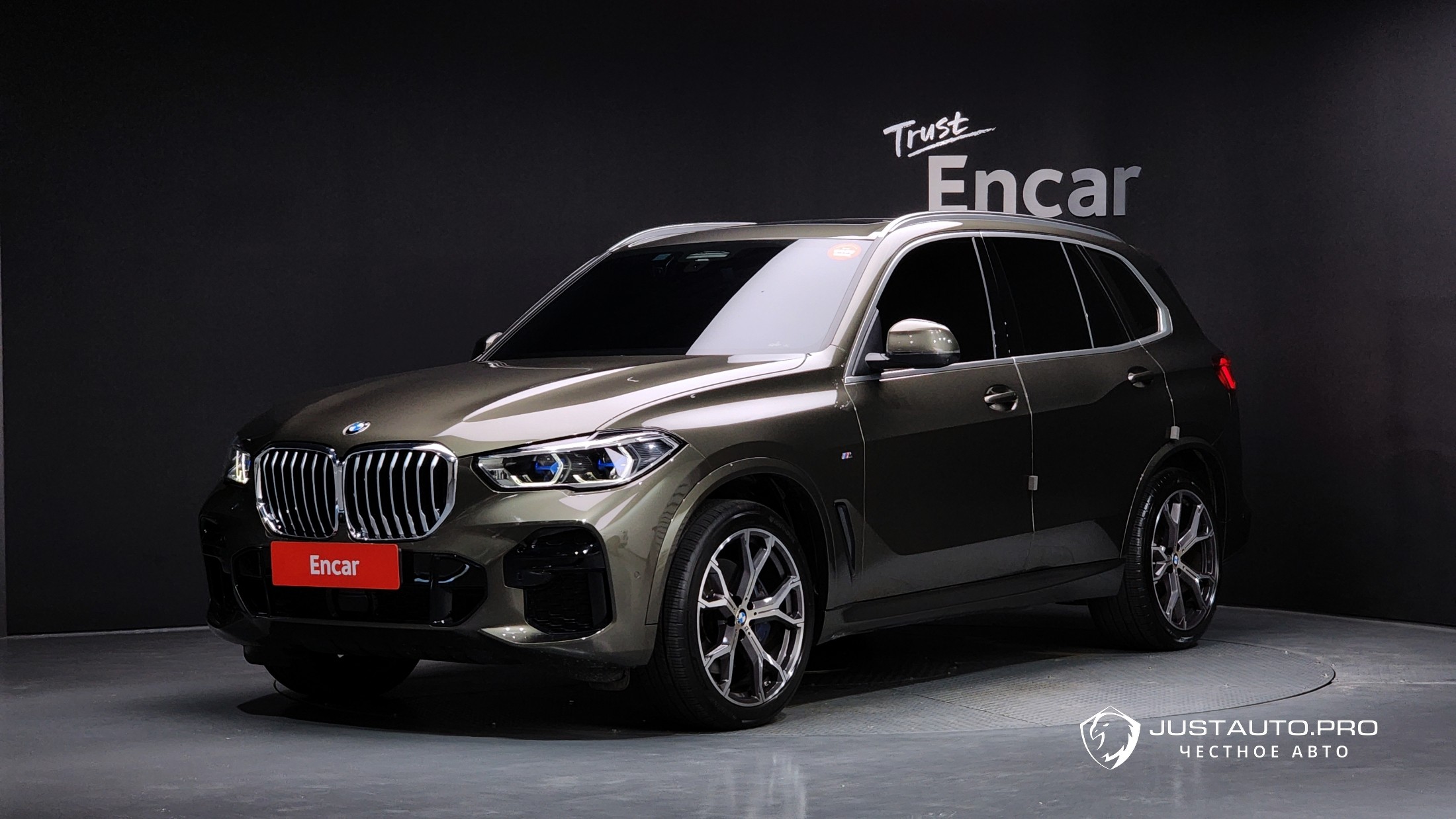 Автомобиль BMW X5