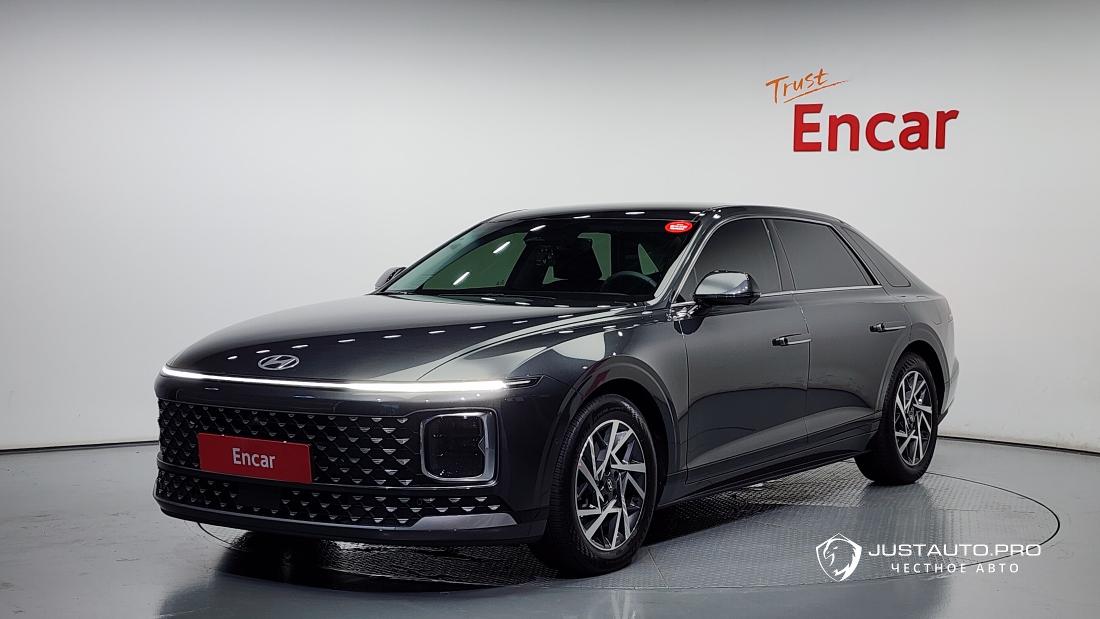 Автомобиль Hyundai Grandeur