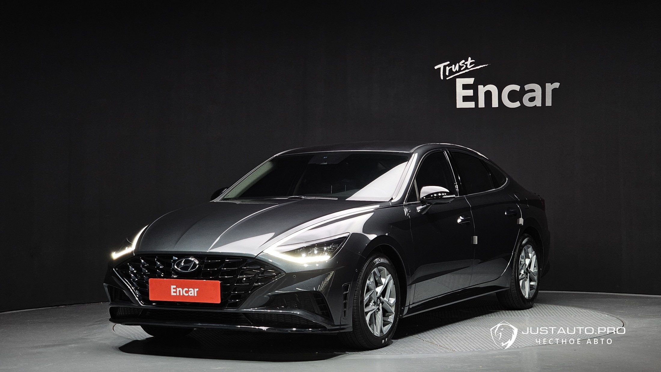 Автомобиль Hyundai Sonata