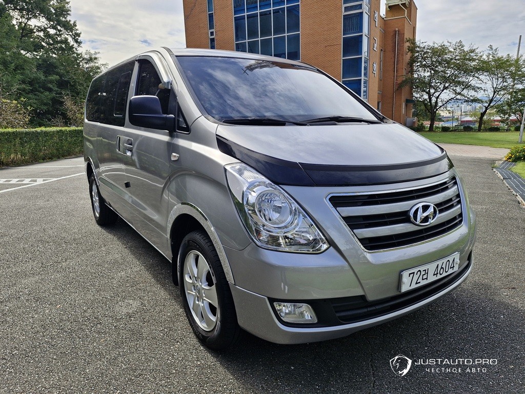 Автомобиль Hyundai Starex