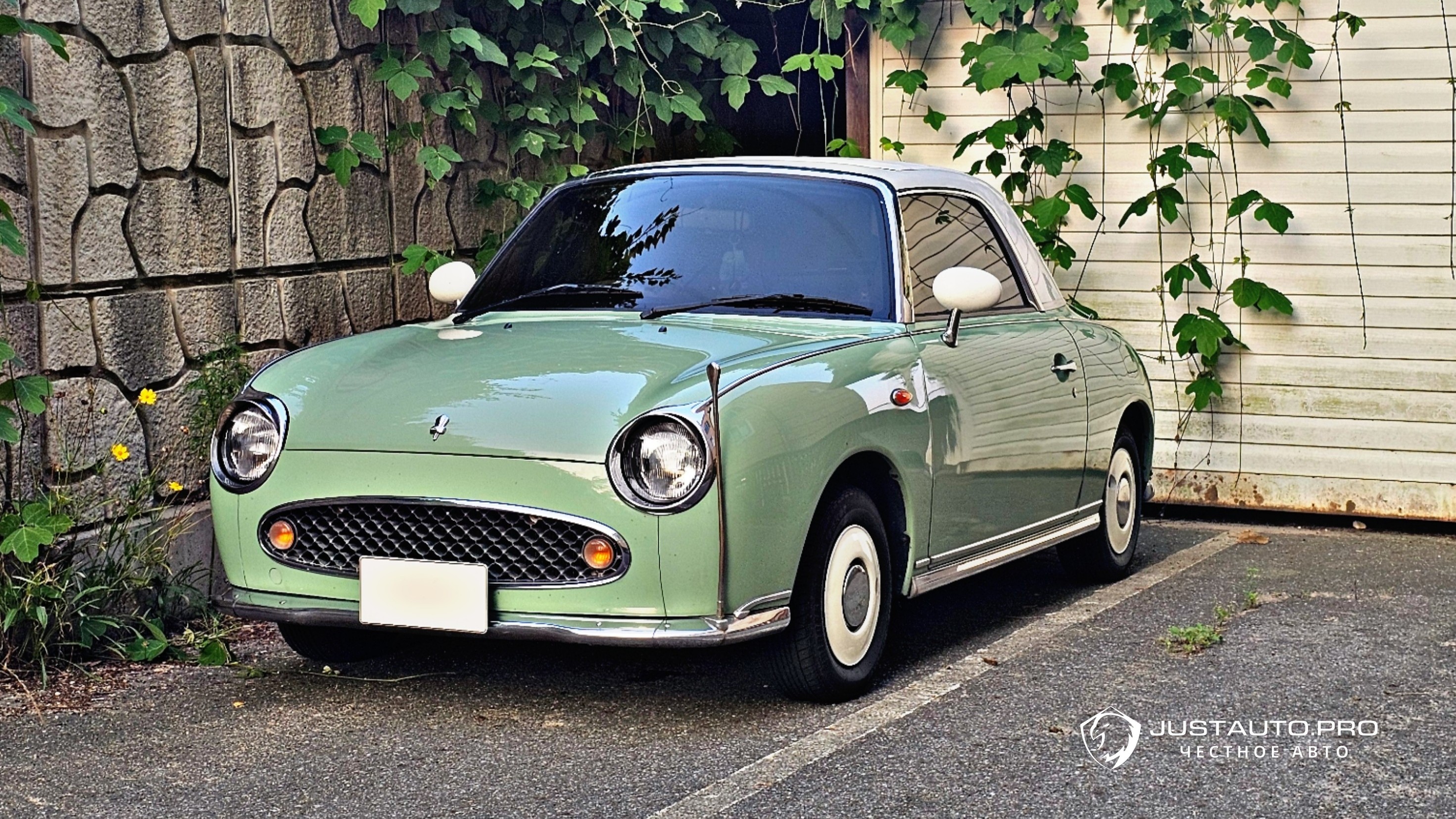 Автомобиль Nissan Figaro
