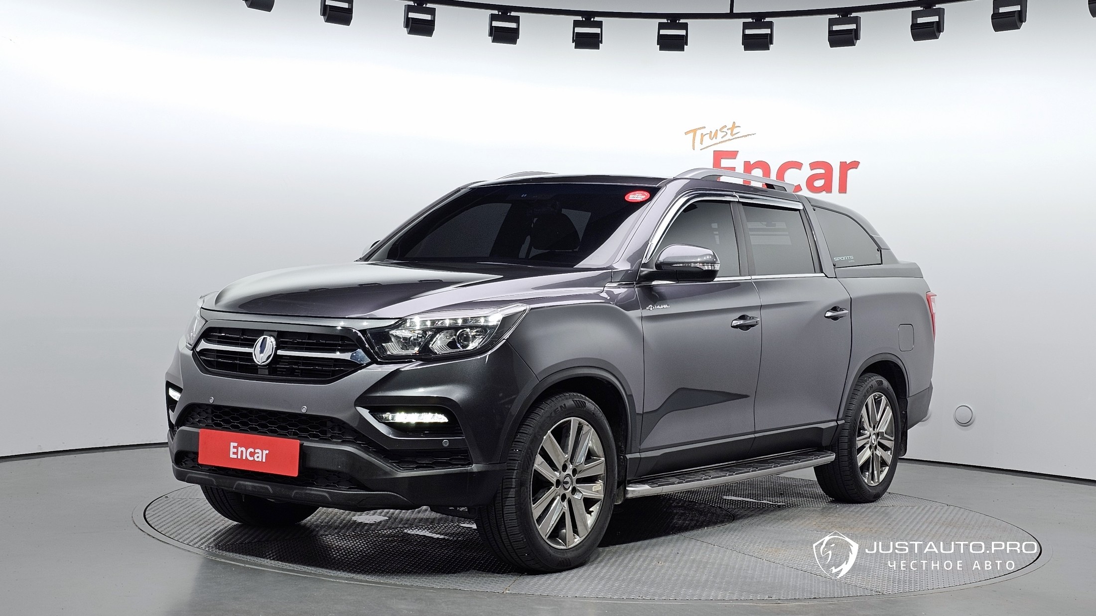 Автомобиль KG_Mobility_Ssangyong Rexton