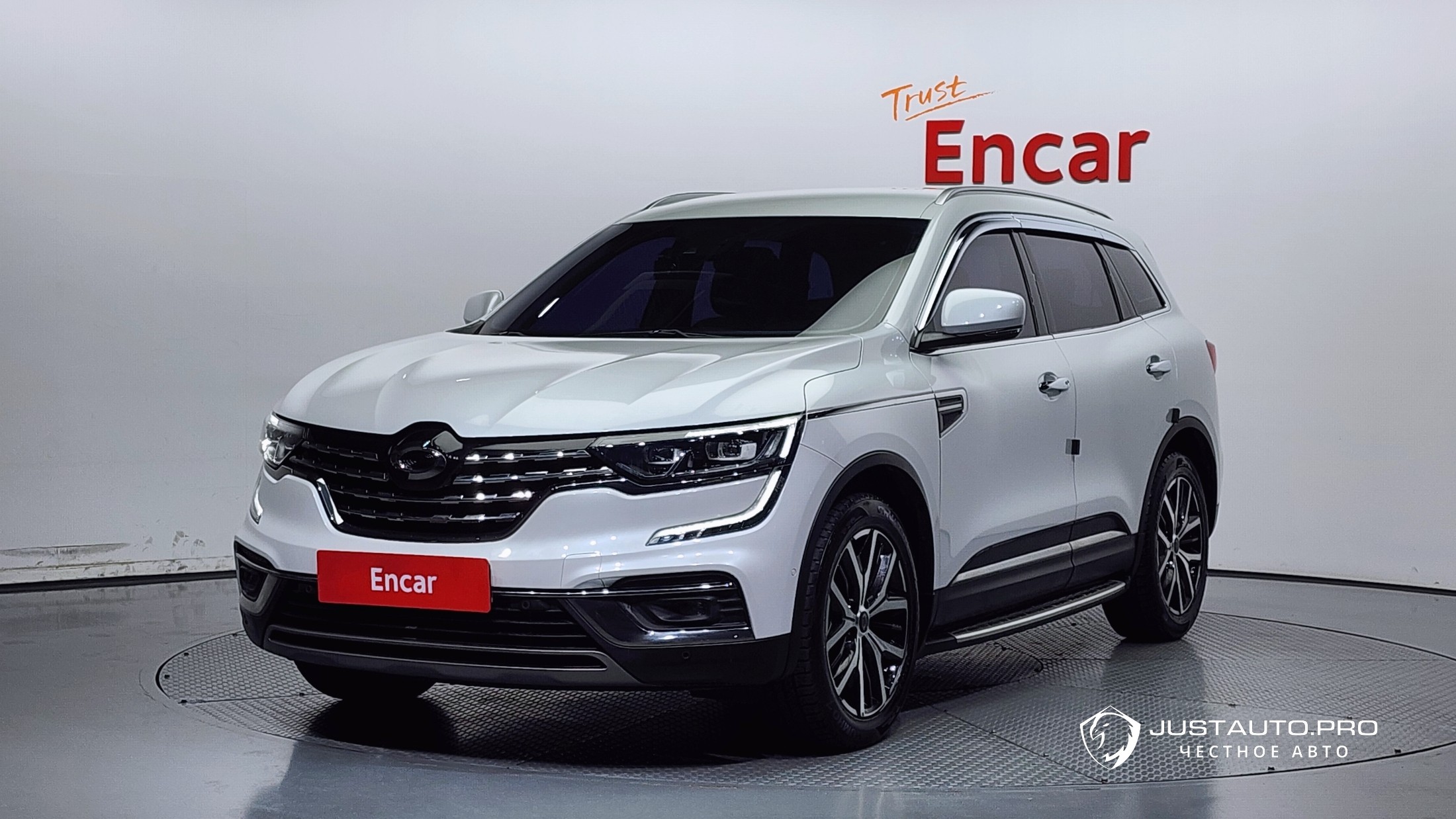 Автомобиль Renault-KoreaSamsung QM6