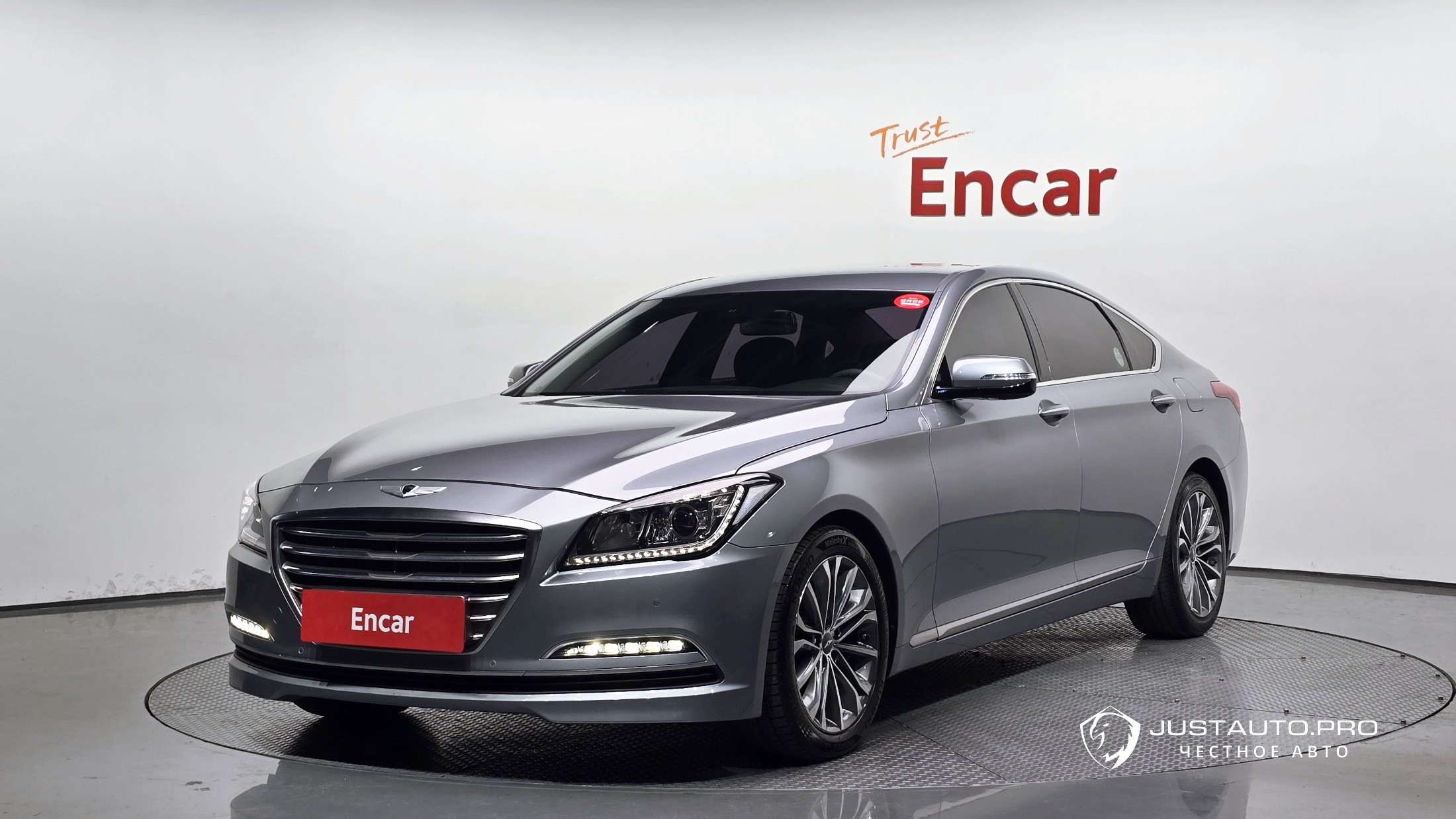 Автомобиль Hyundai Genesis