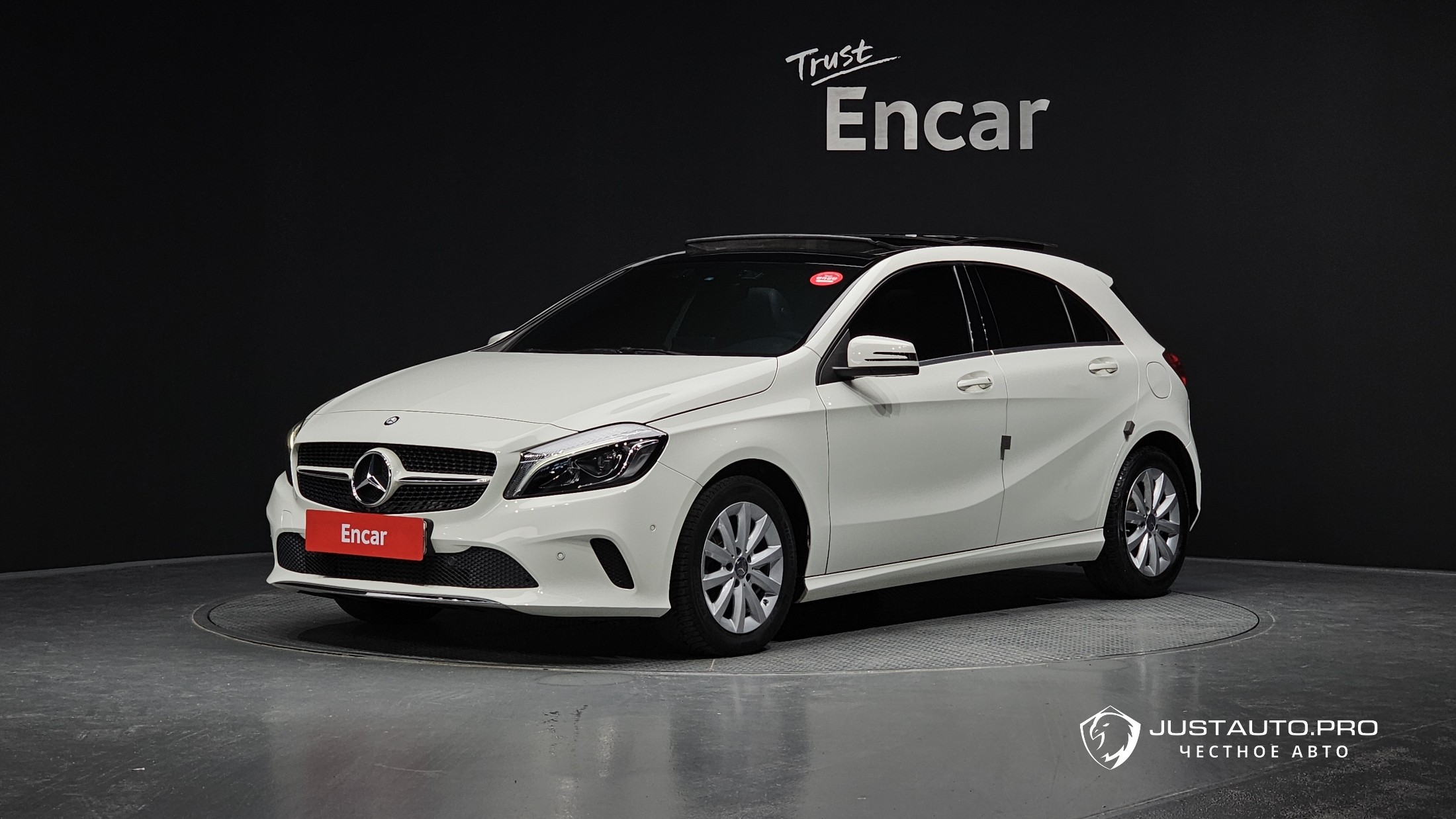 Автомобиль Mercedes-Benz A-Class