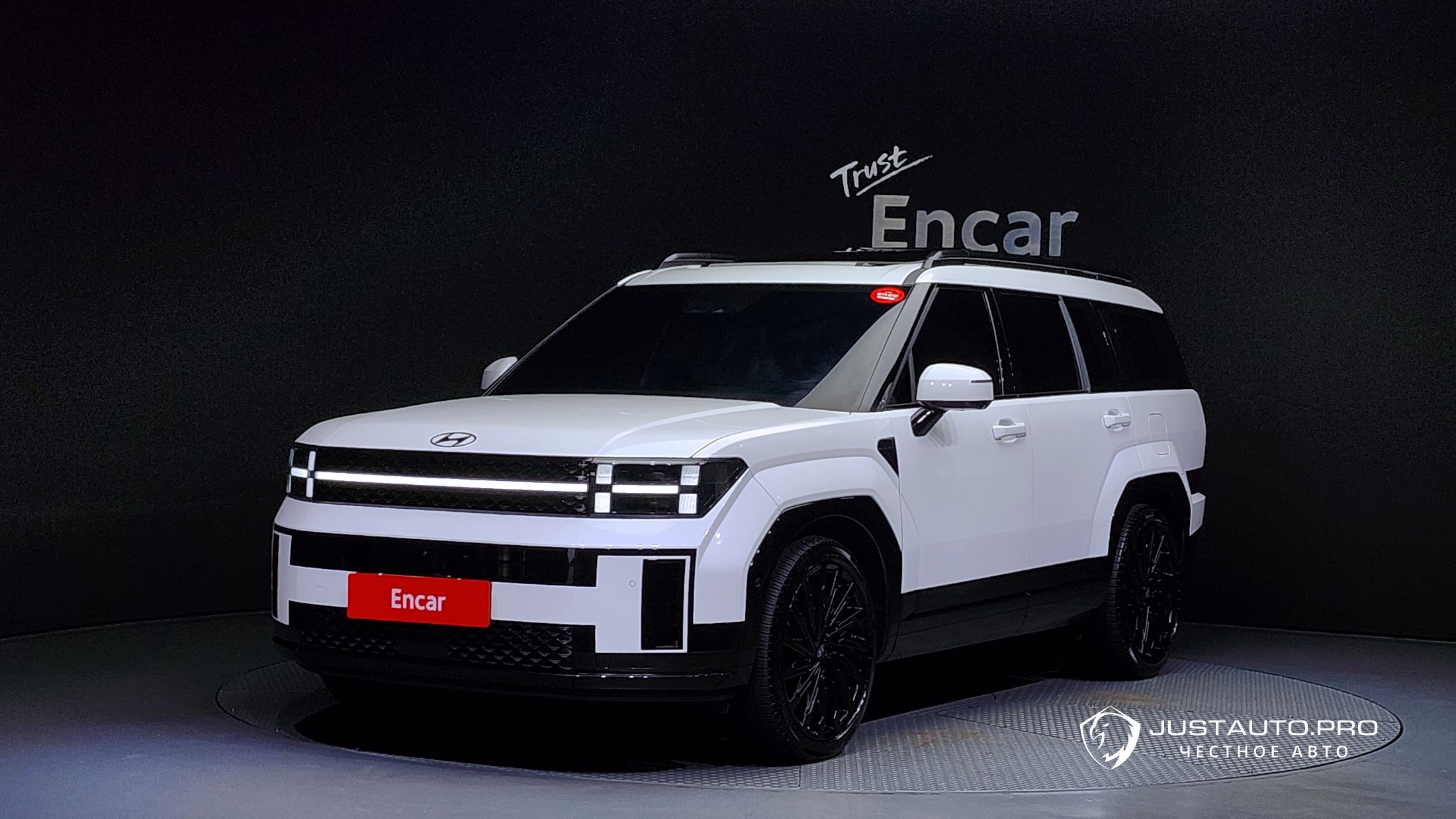 Автомобиль Hyundai Santafe