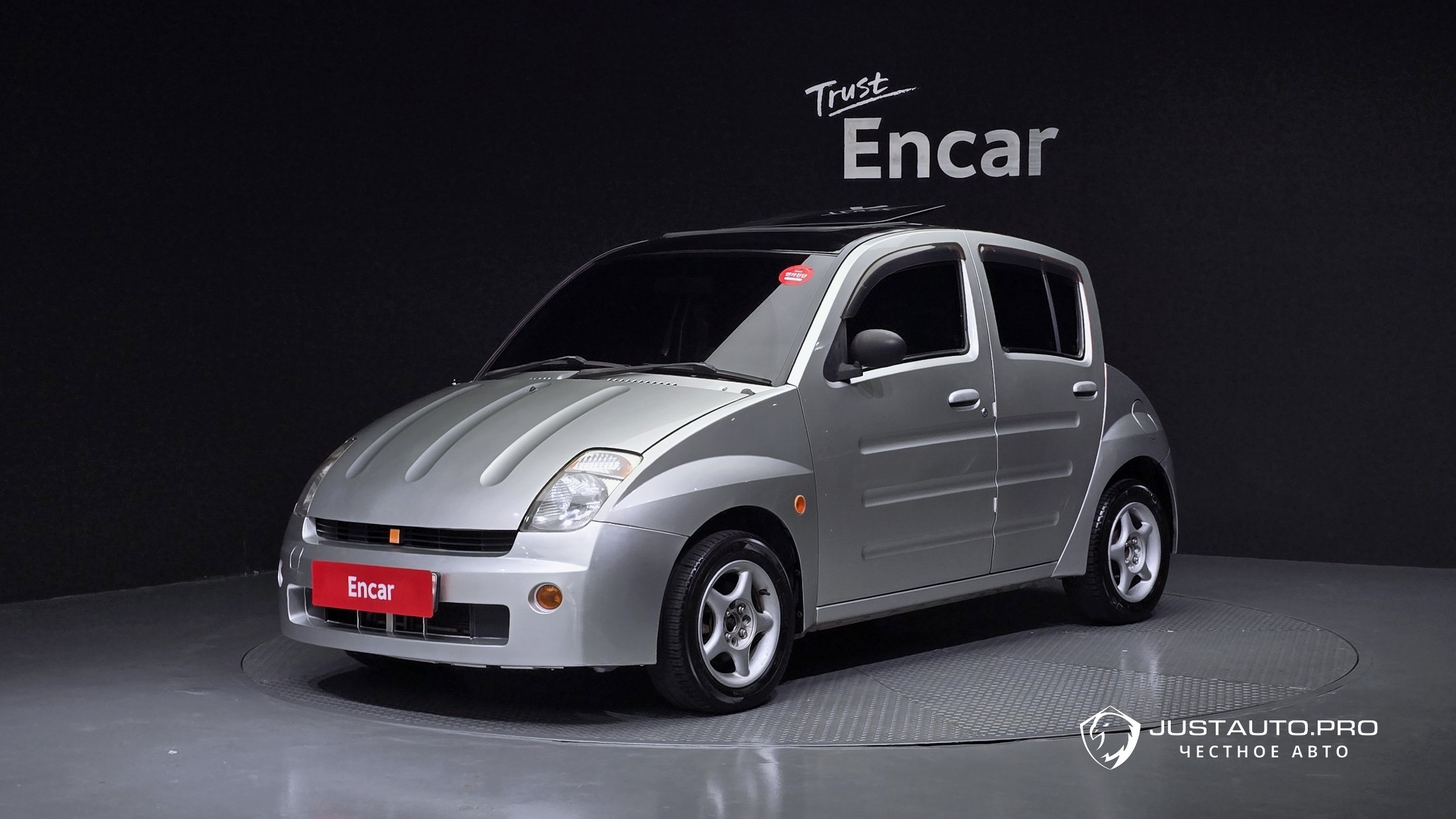 Автомобиль Toyota WiLL