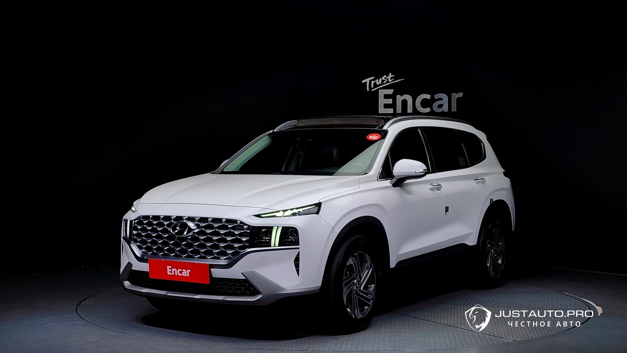 Автомобиль Hyundai Santafe