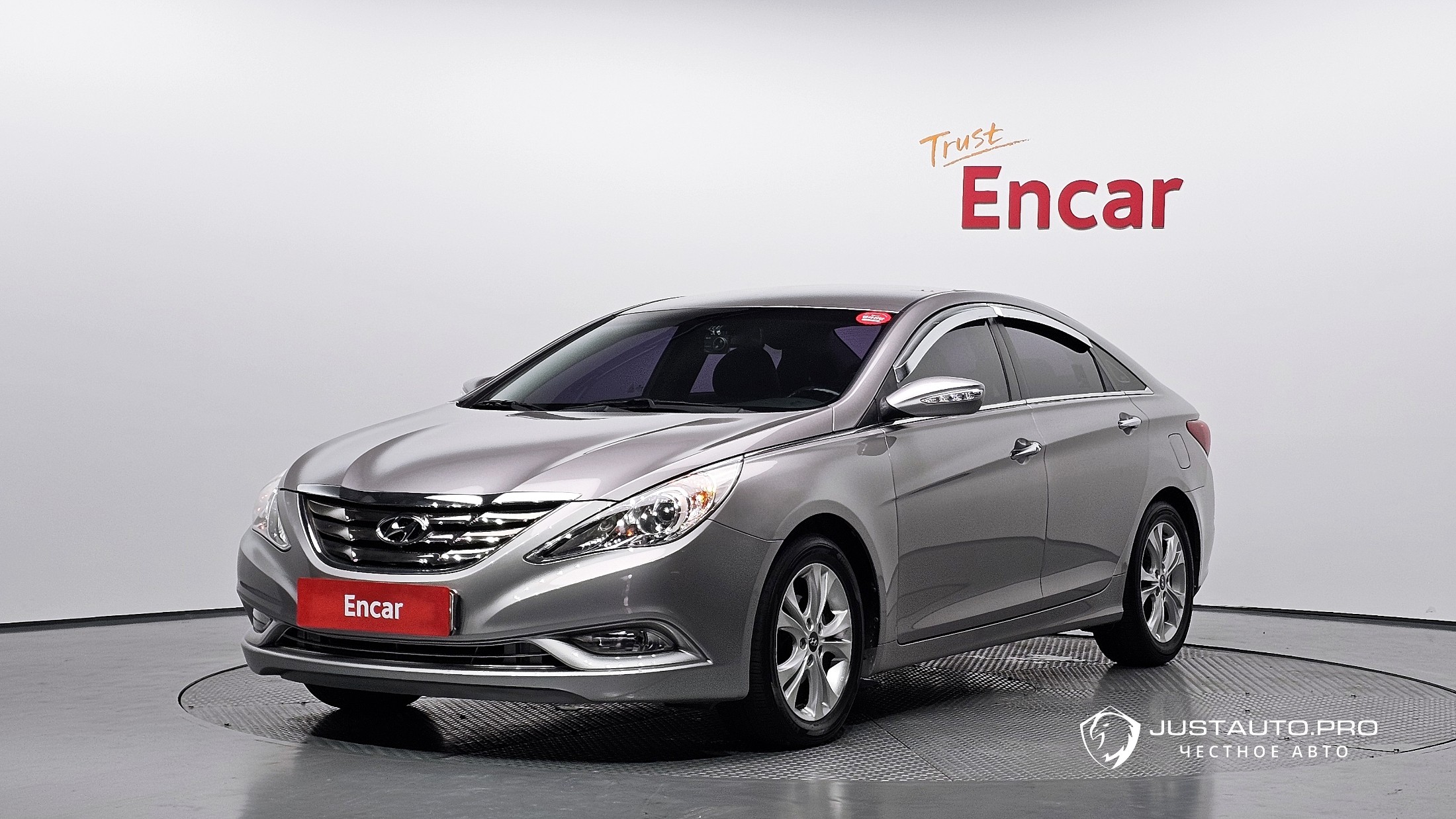 Автомобиль Hyundai Sonata
