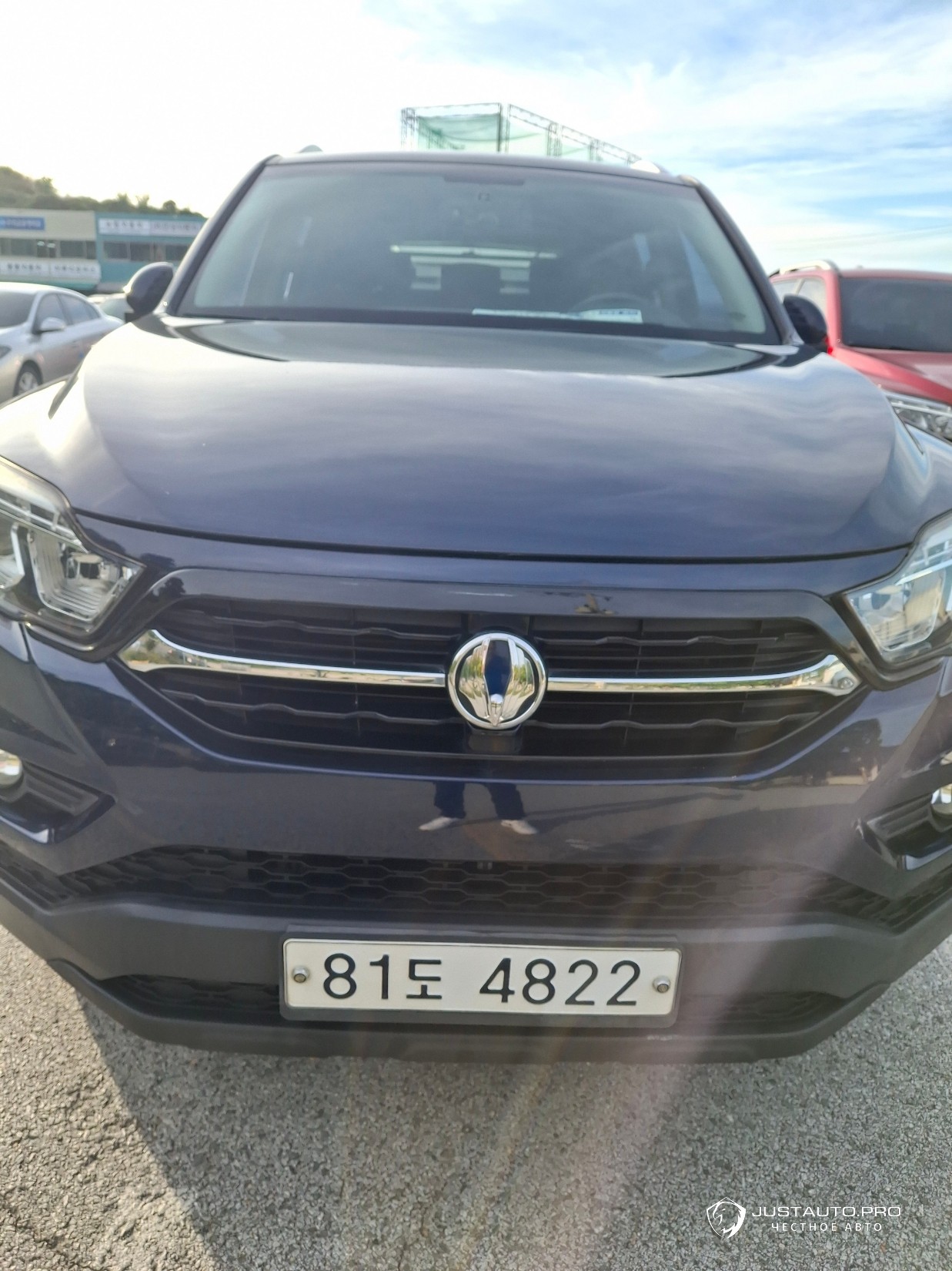 Автомобиль KG_Mobility_Ssangyong Rexton