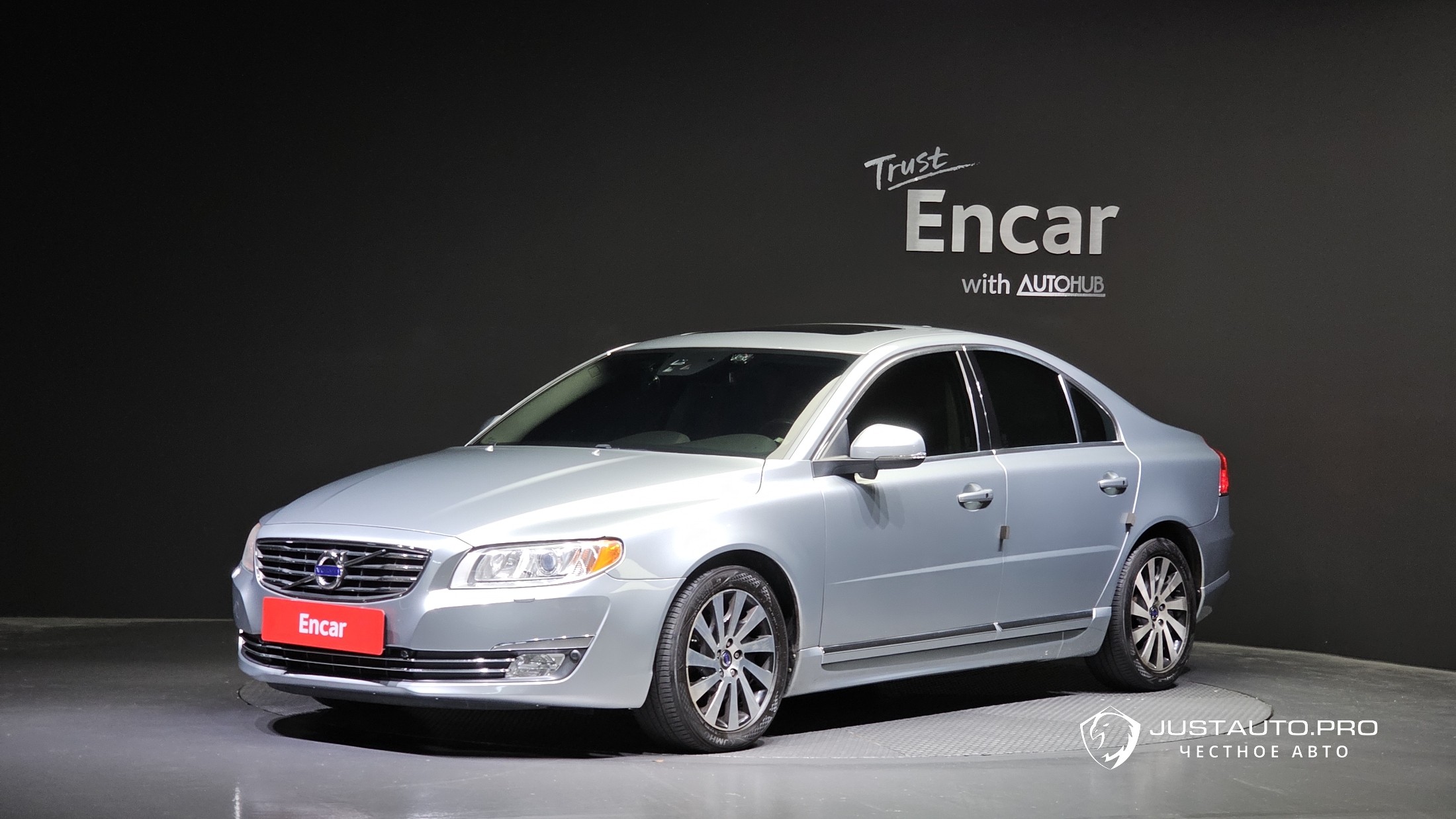 Автомобиль Volvo S80