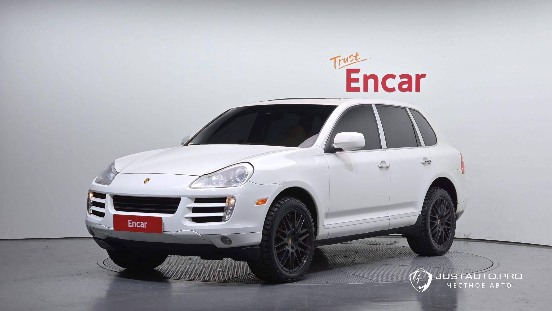 Автомобиль Porsche Cayenne