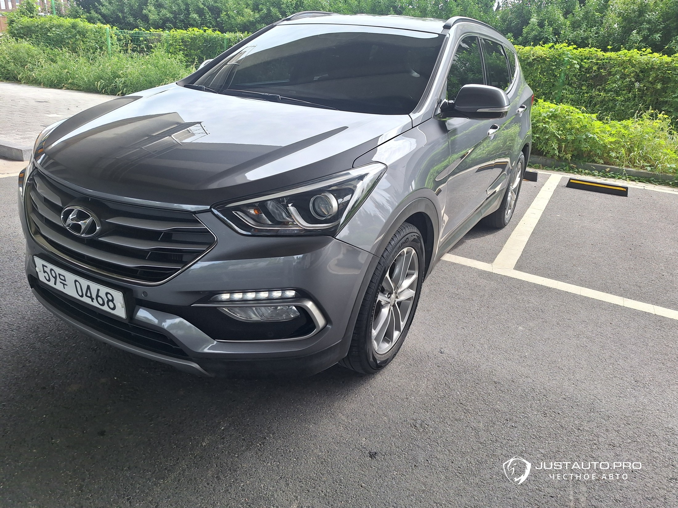 Автомобиль Hyundai Santafe