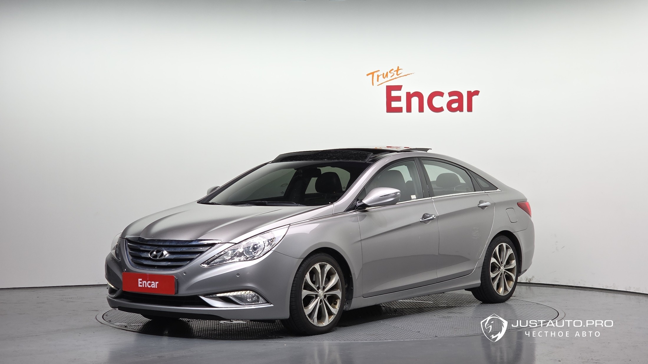 Автомобиль Hyundai Sonata