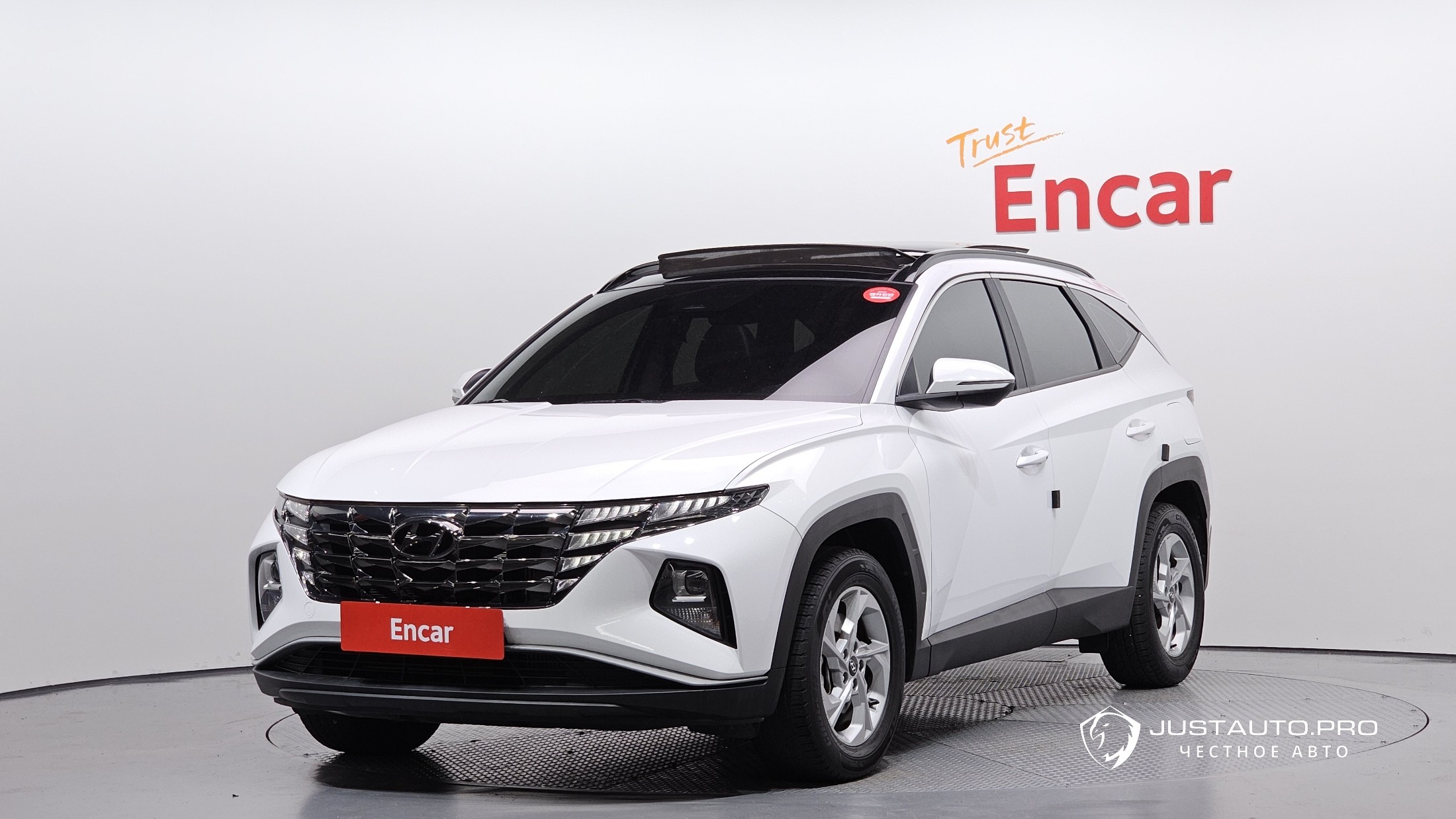 Автомобиль Hyundai Tucson