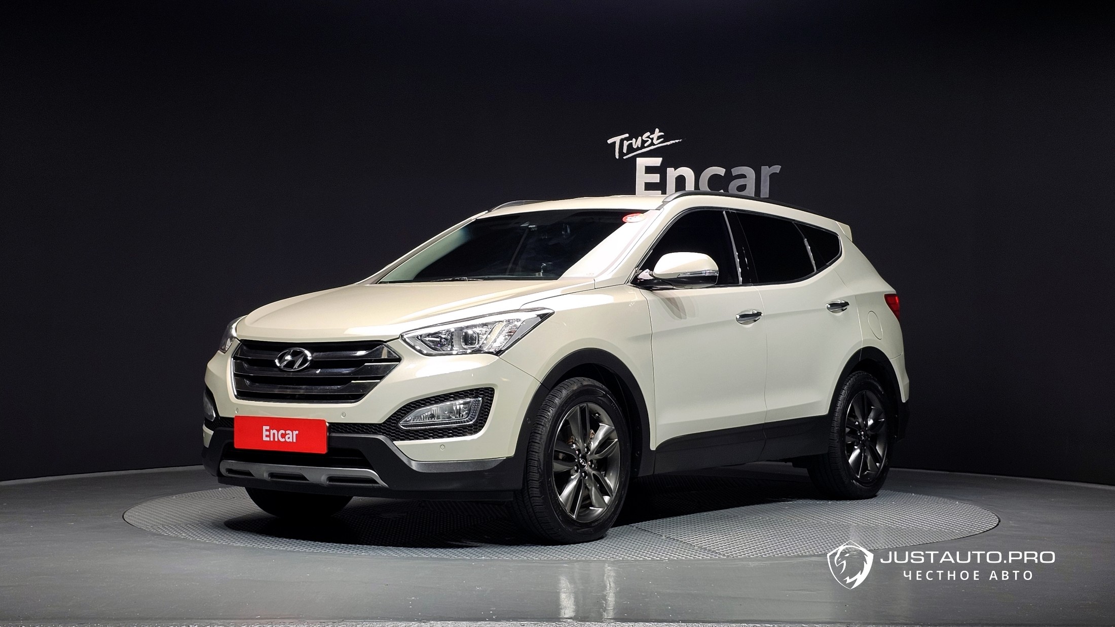 Автомобиль Hyundai Santafe