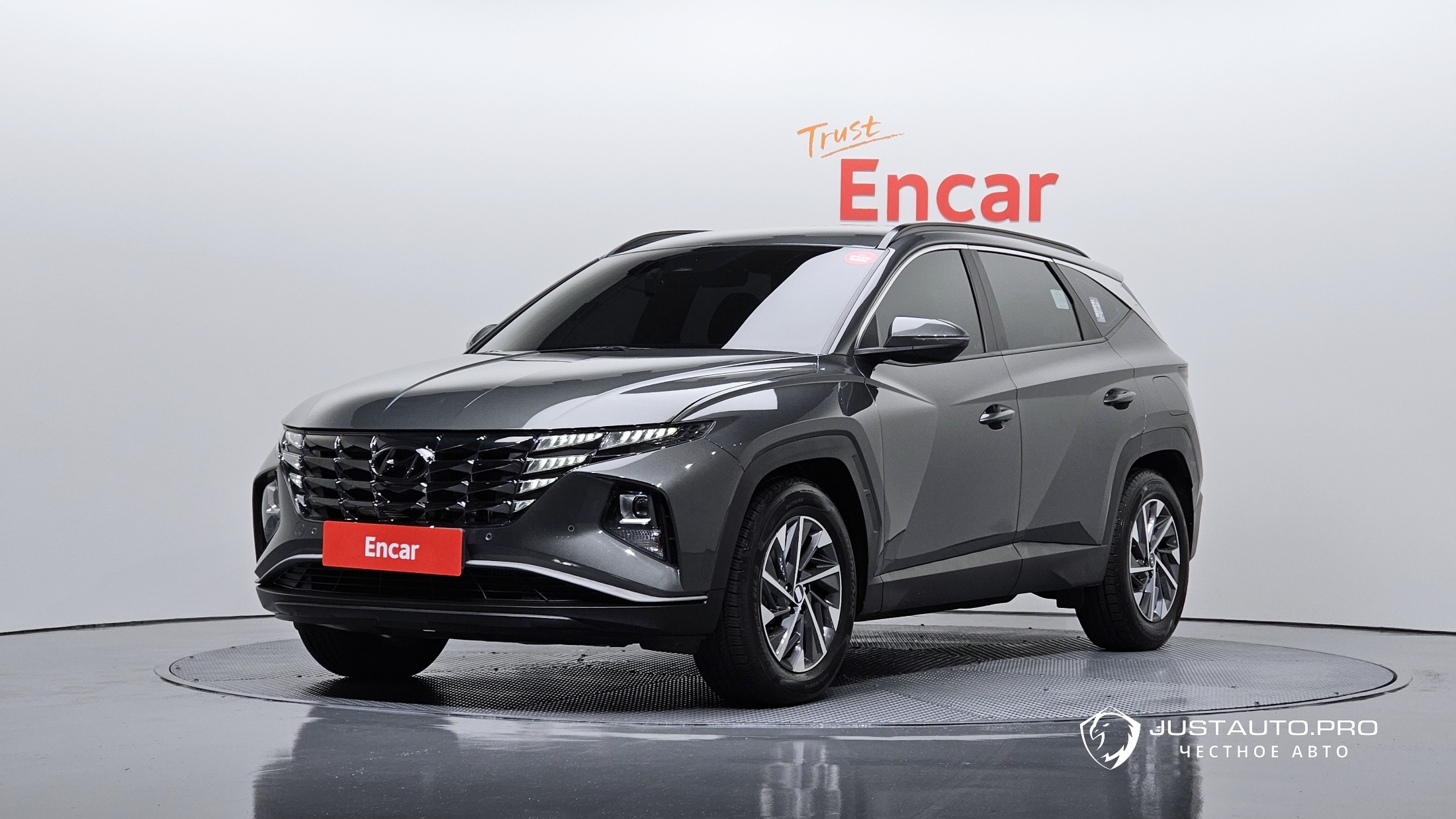 Автомобиль Hyundai Tucson