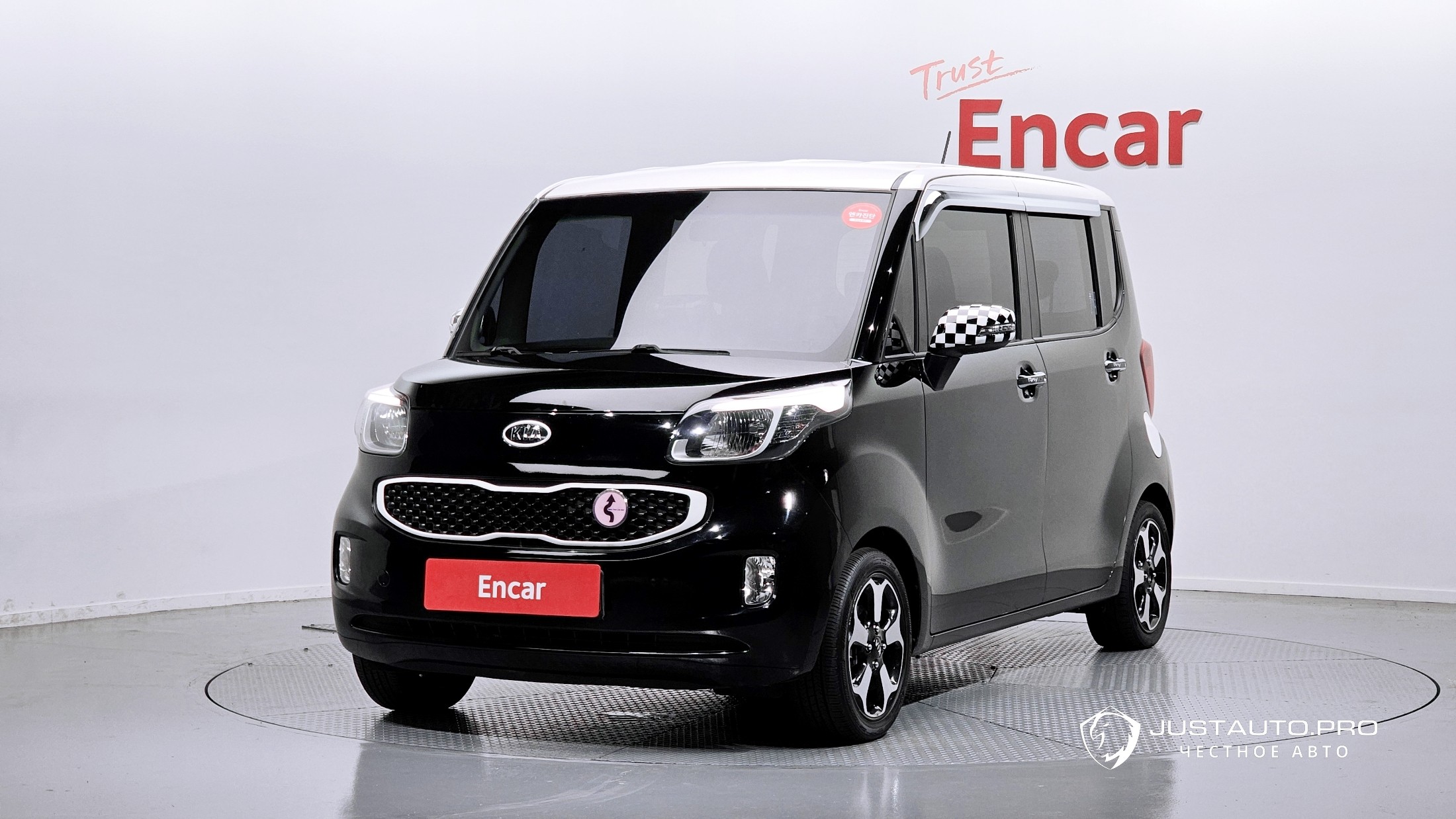 Автомобиль Kia RAY