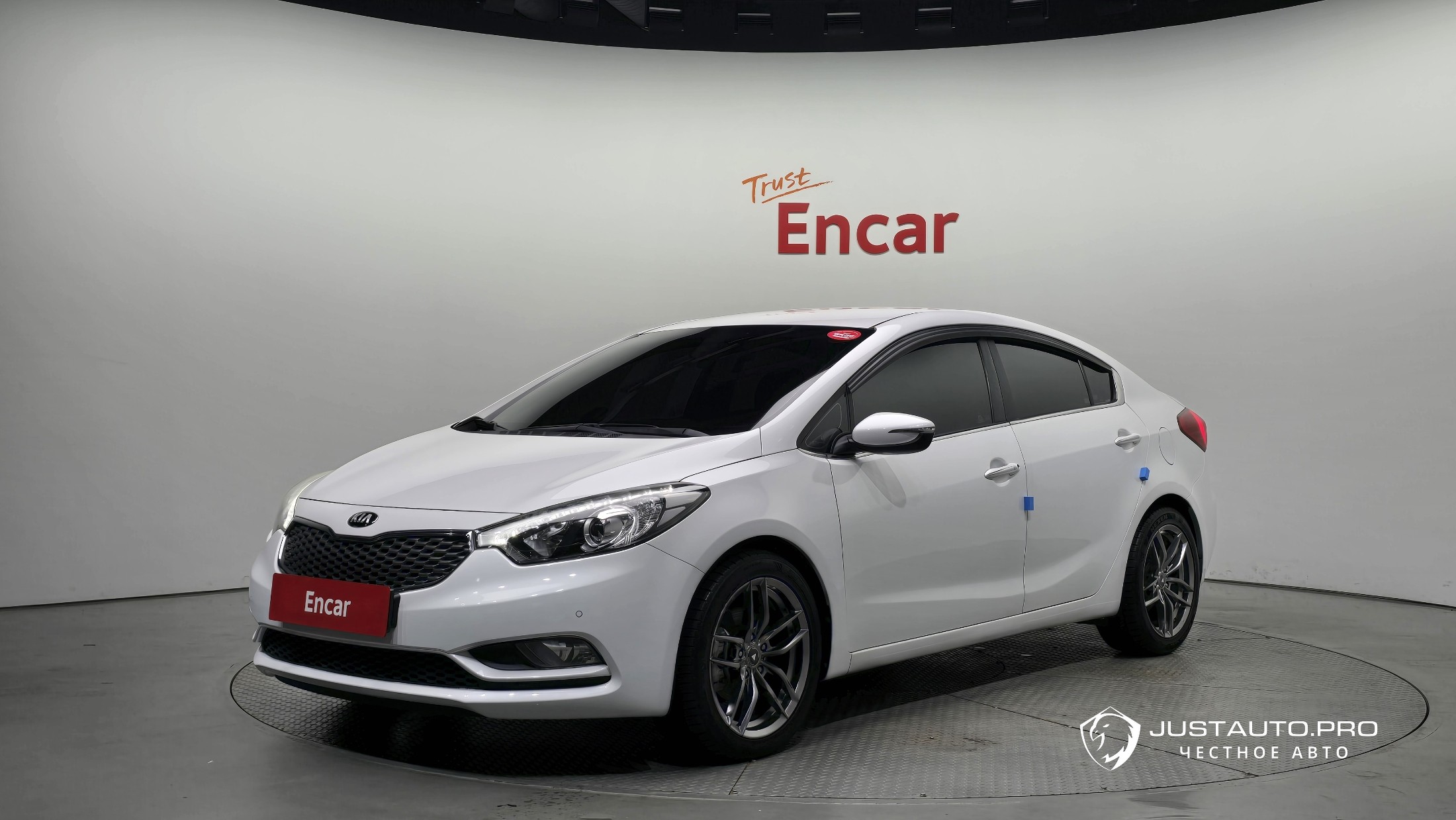 Автомобиль Kia K3