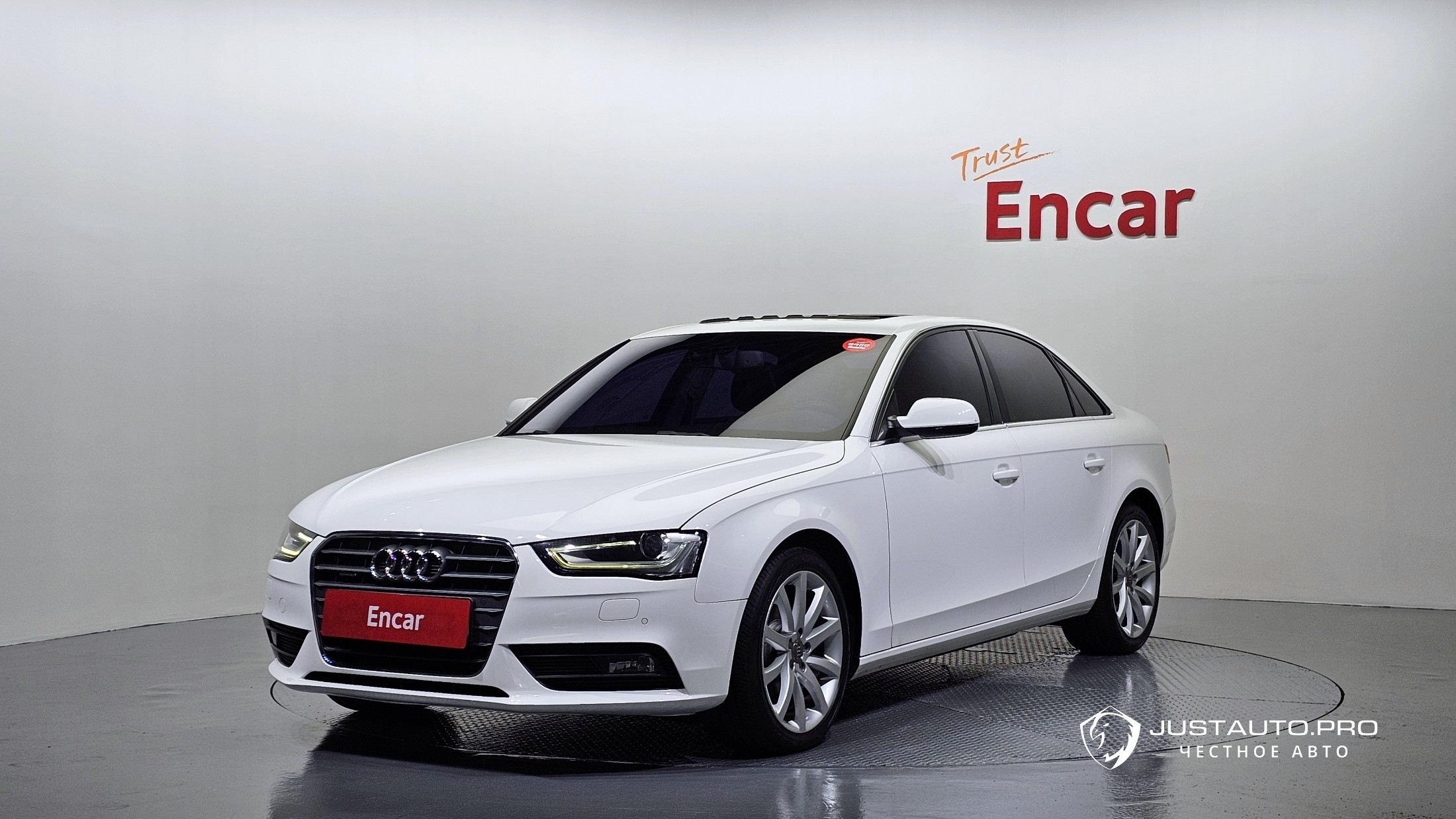 Автомобиль Audi A4