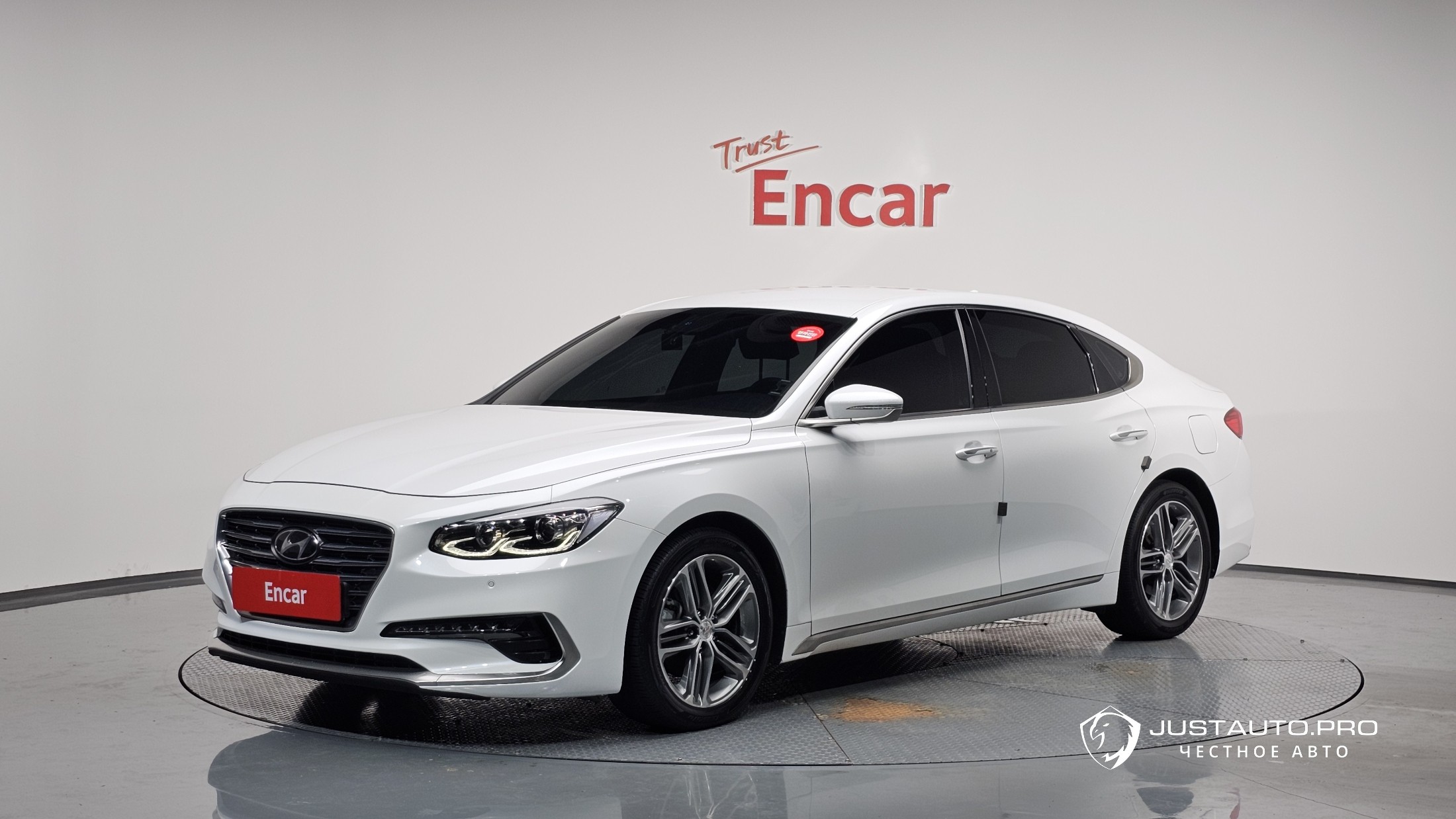 Автомобиль Hyundai Grandeur