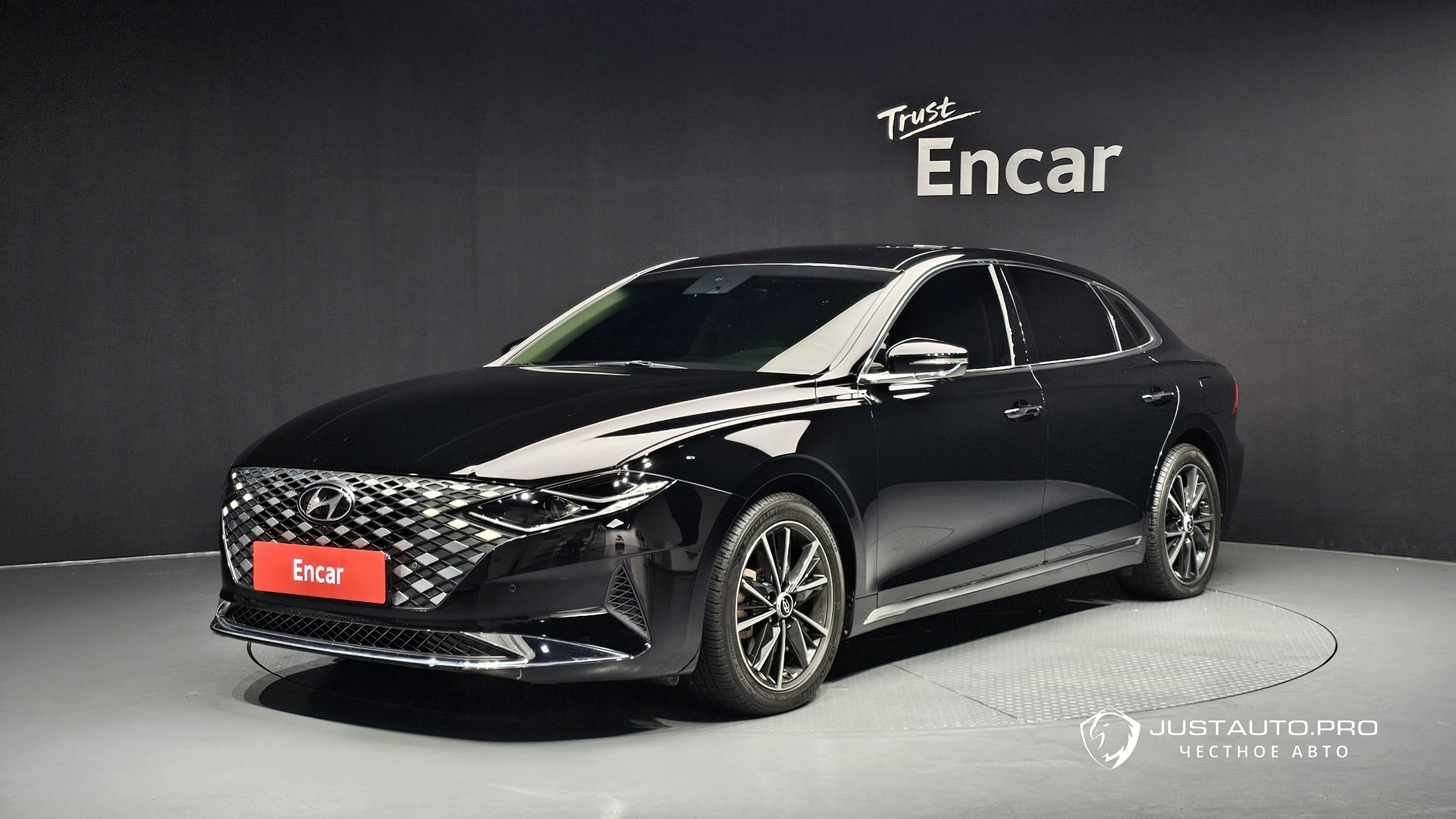 Автомобиль Hyundai Grandeur