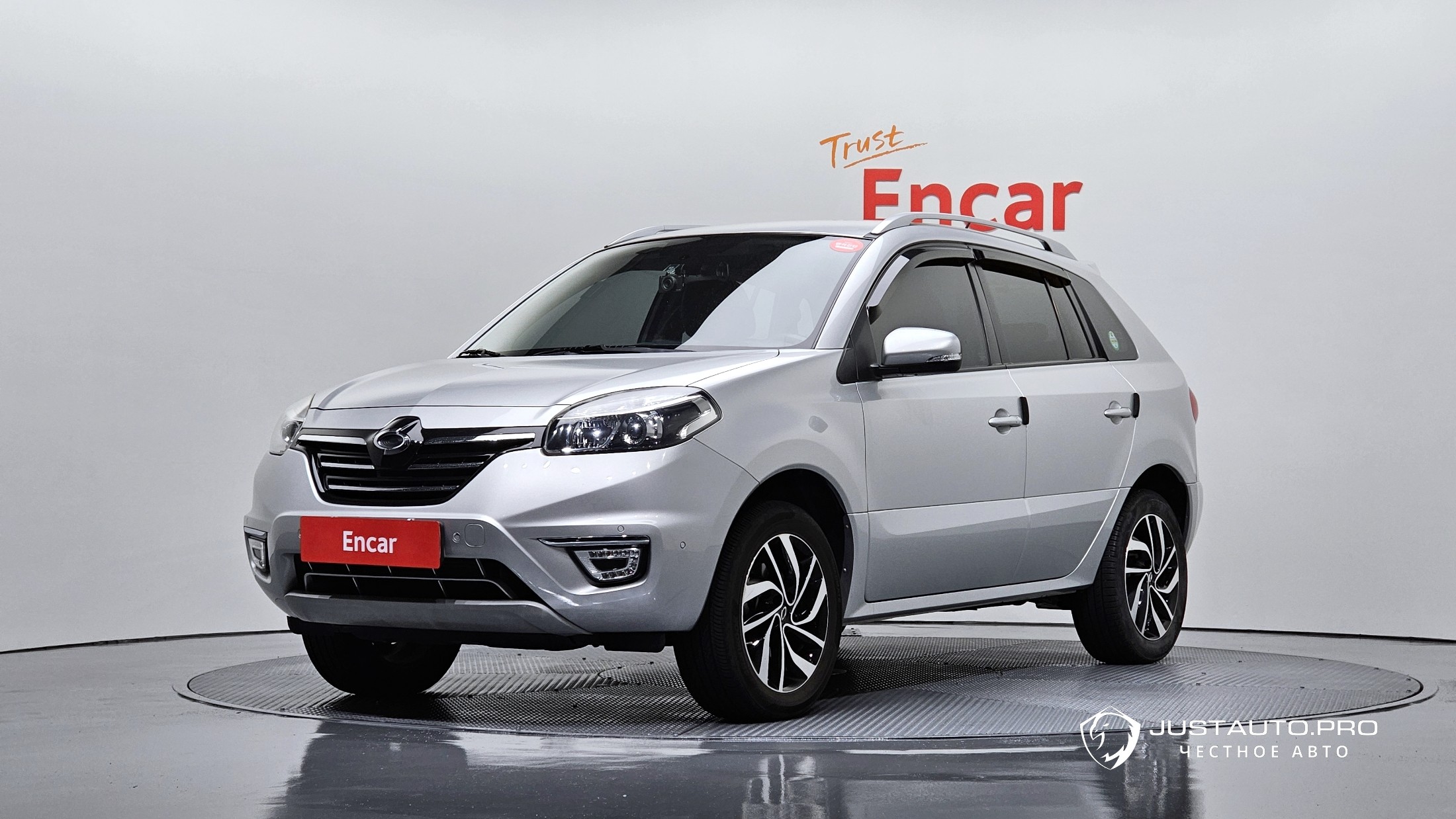 Автомобиль Renault-KoreaSamsung QM5 