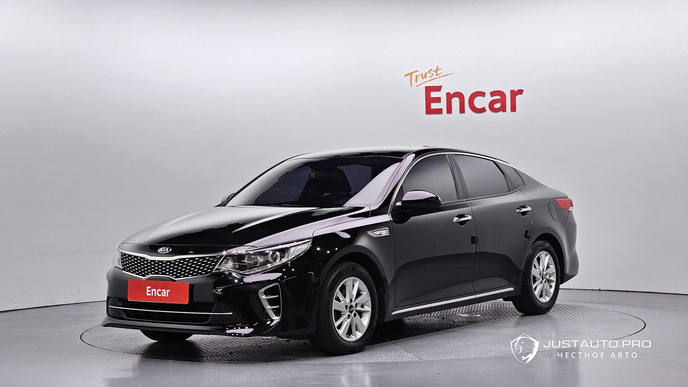 Автомобиль Kia K5