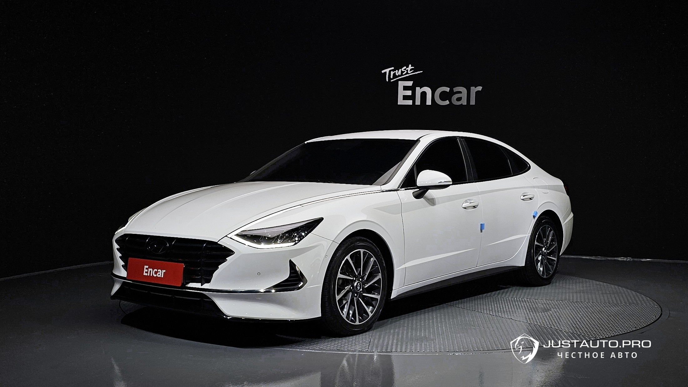 Автомобиль Hyundai Sonata