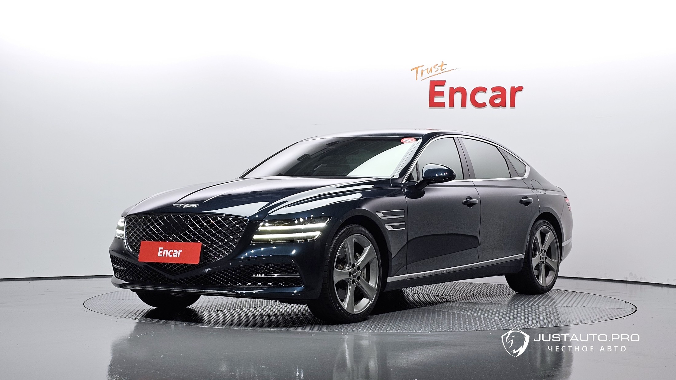 Автомобиль Genesis G80