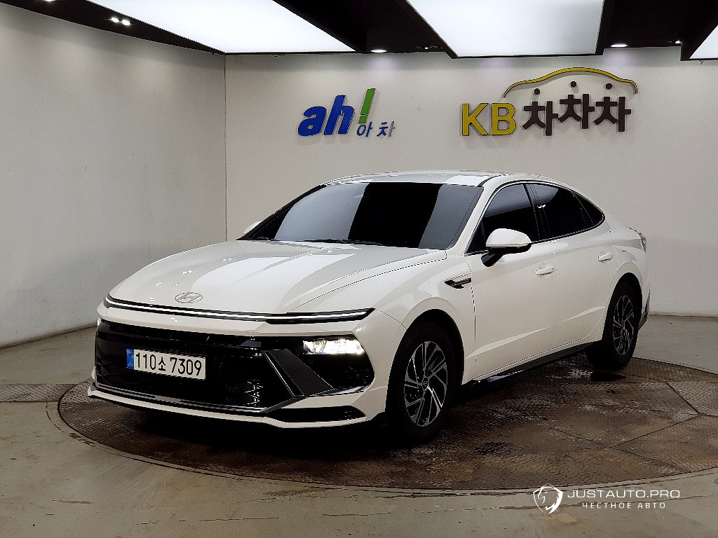 Автомобиль Hyundai Sonata