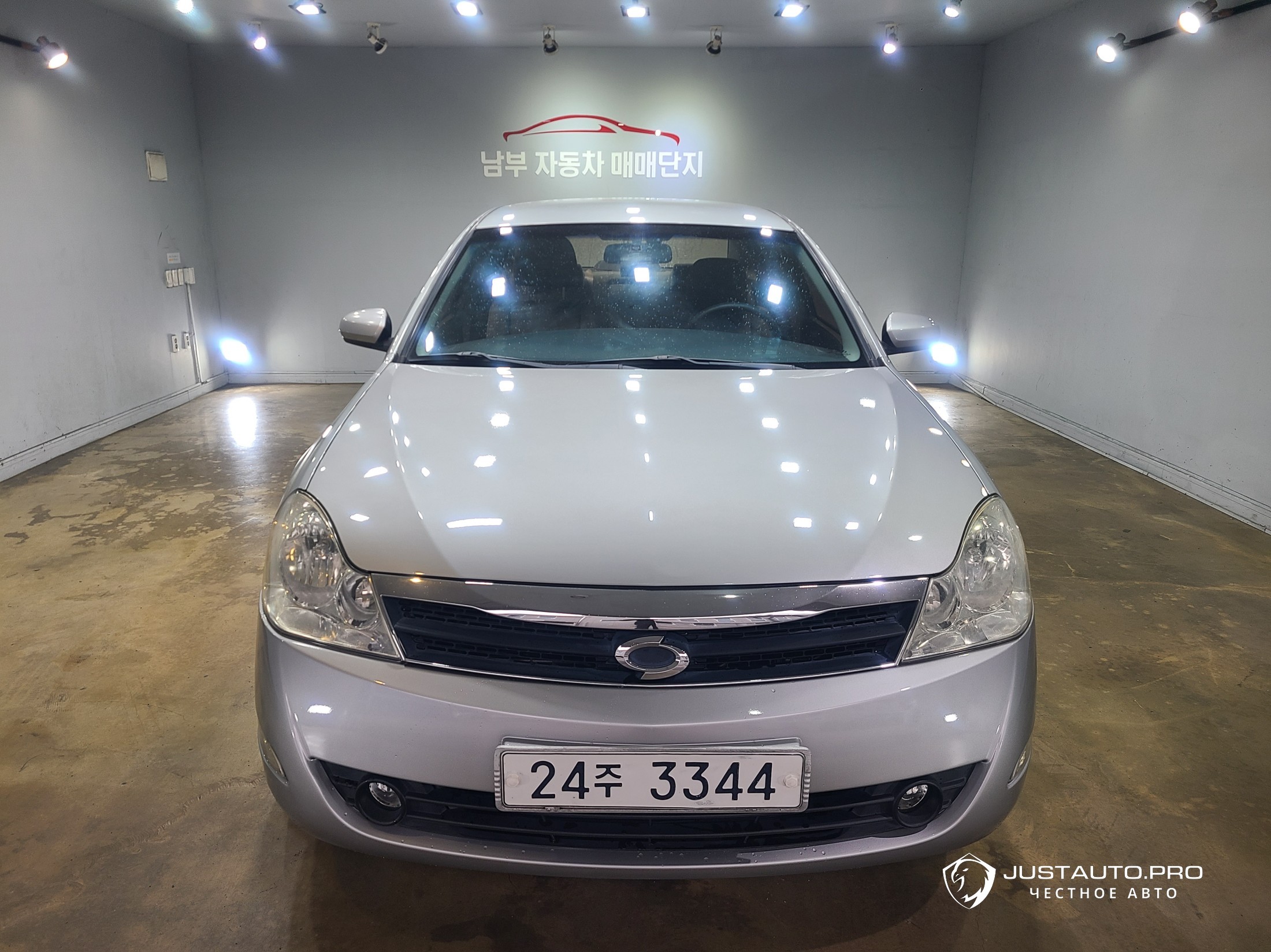 Автомобиль Renault-KoreaSamsung SM5 