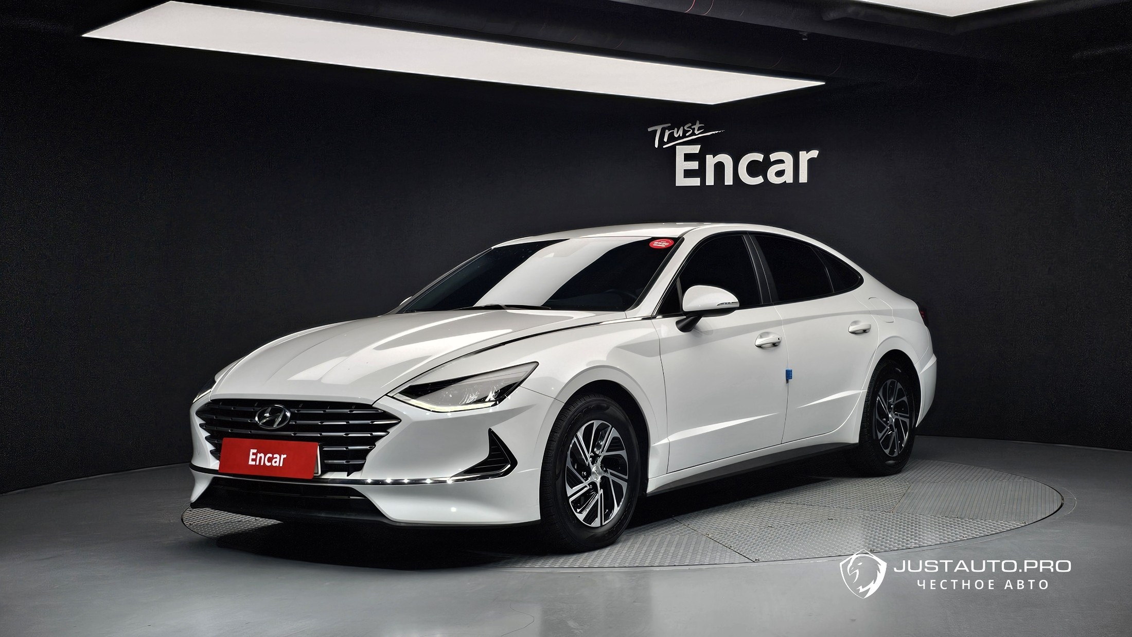 Автомобиль Hyundai Sonata