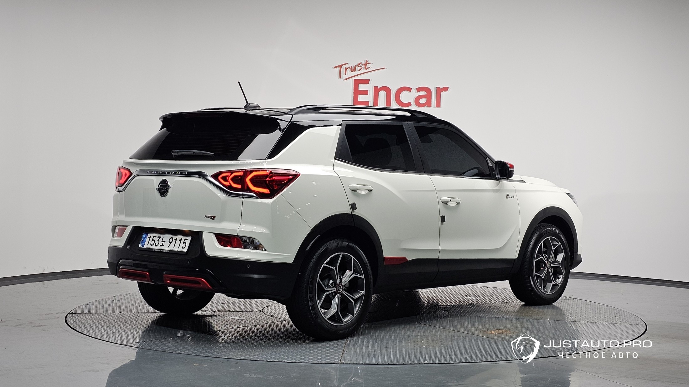 Автомобиль KG_Mobility_Ssangyong KORANDO