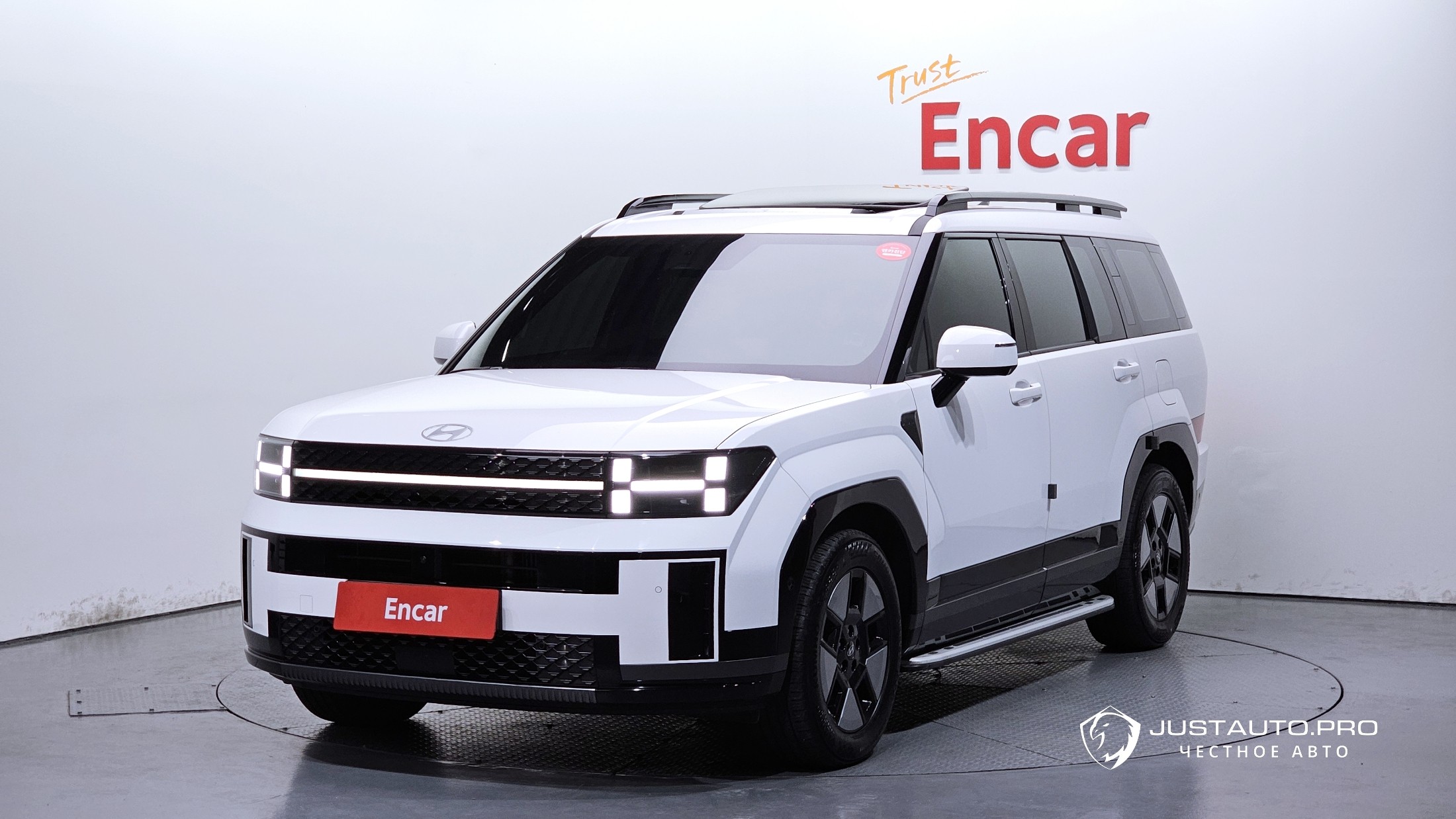 Автомобиль Hyundai Santafe