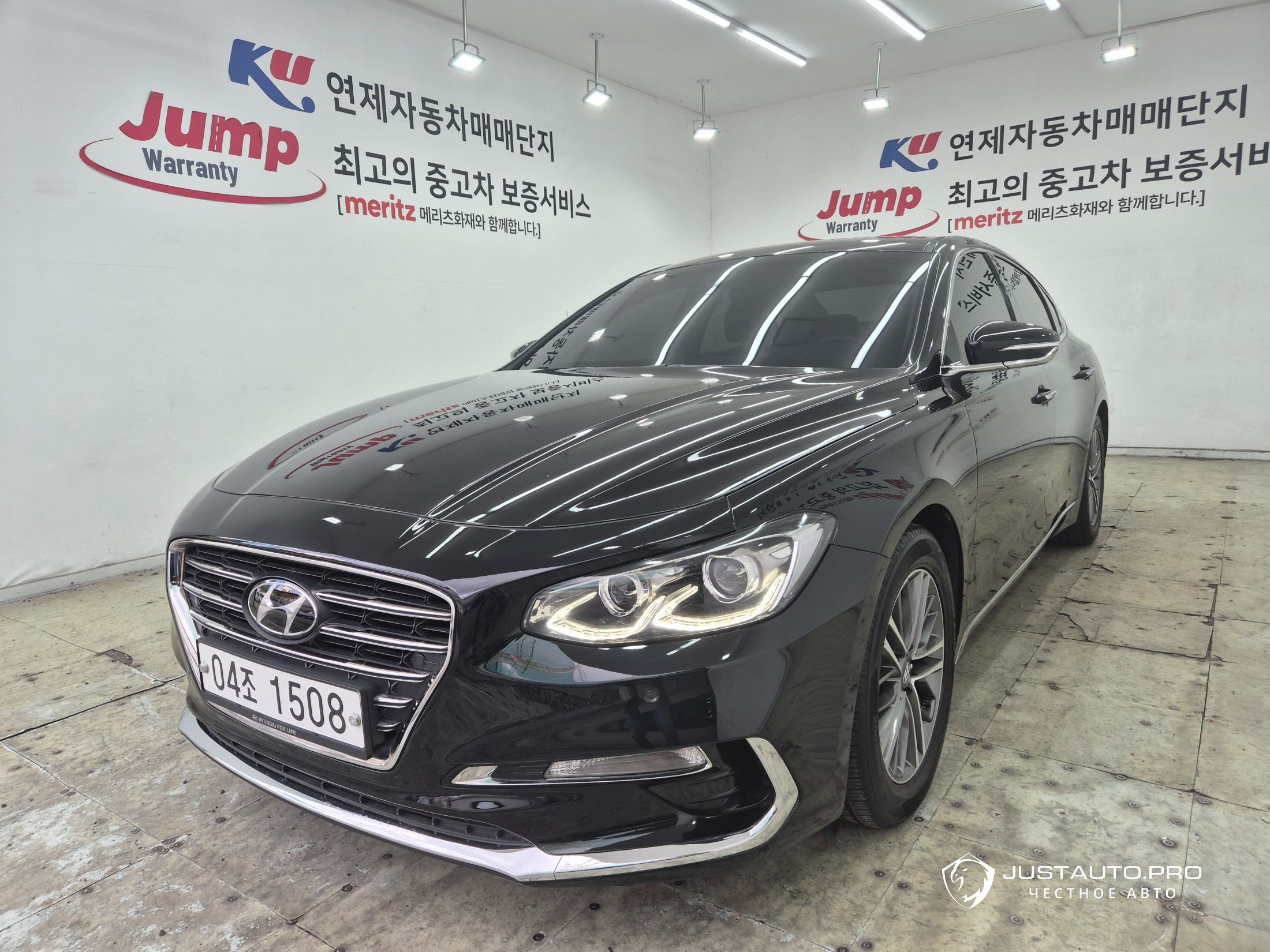 Автомобиль Hyundai Grandeur