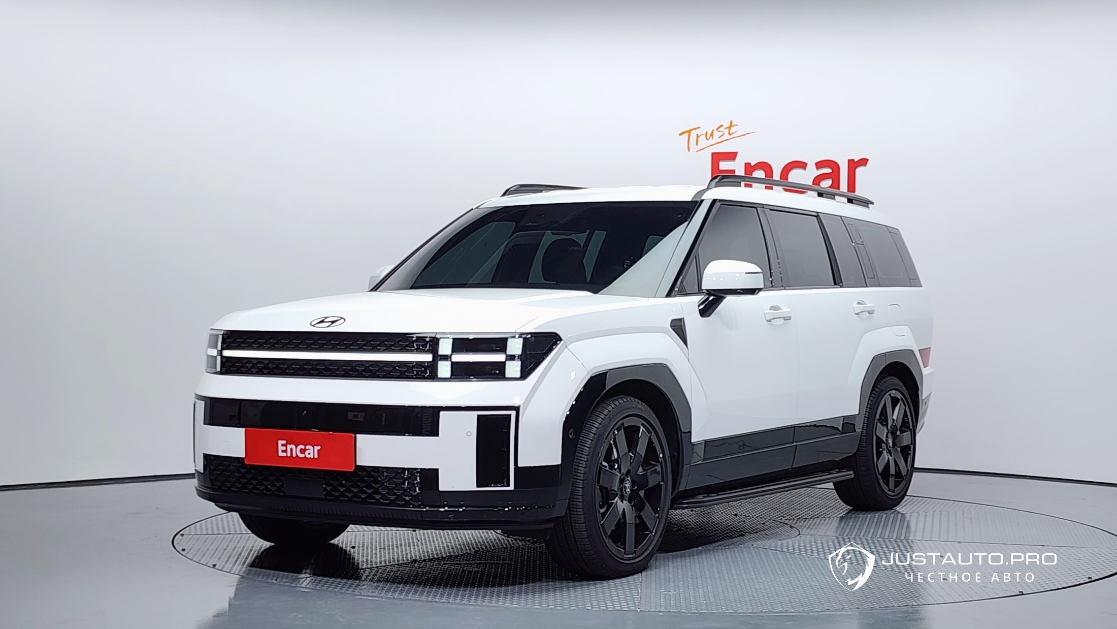 Автомобиль Hyundai Santafe