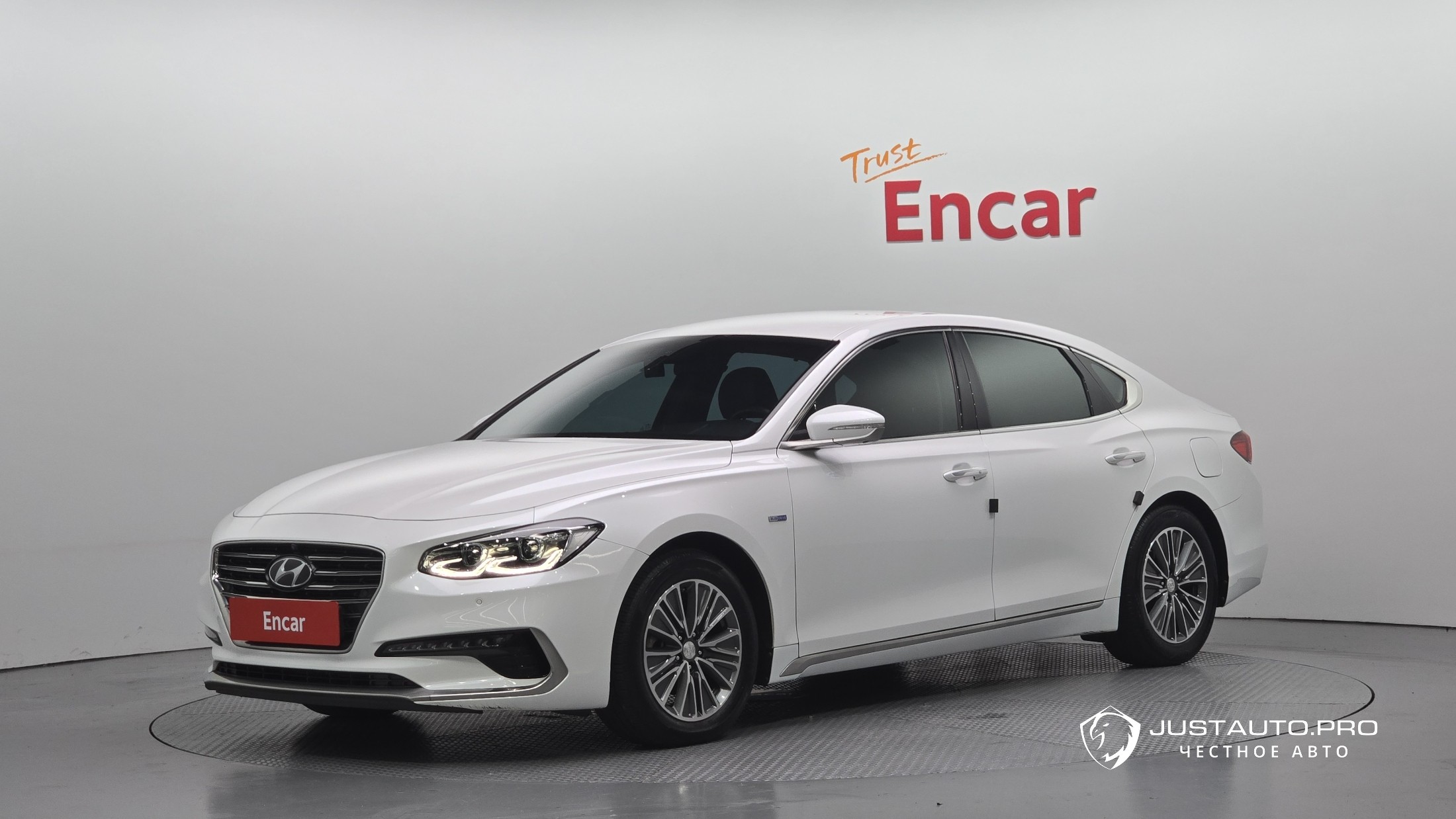 Автомобиль Hyundai Grandeur