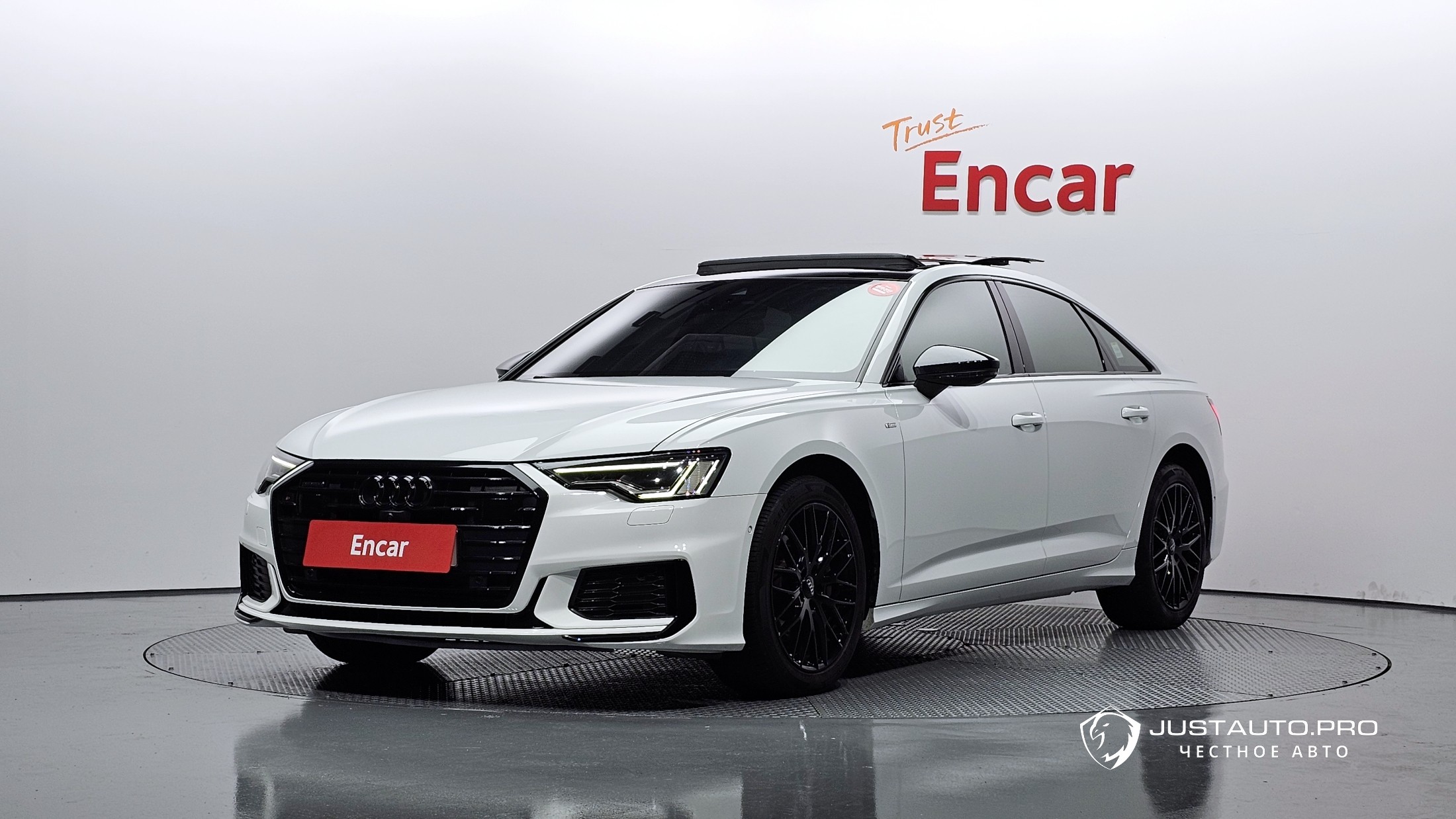 Автомобиль Audi A6