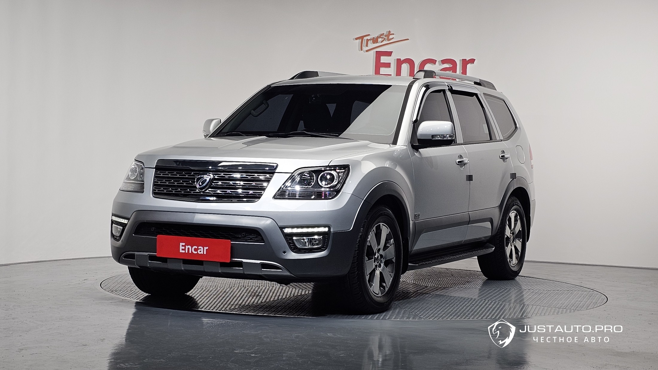 Автомобиль Kia Mohave