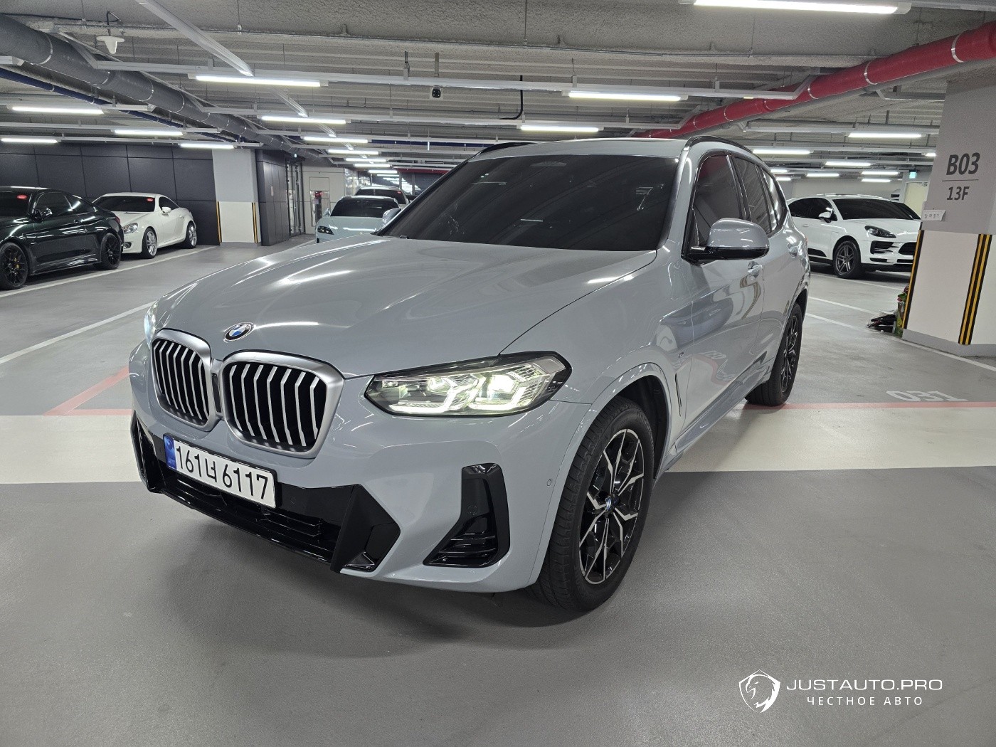 Автомобиль BMW X3