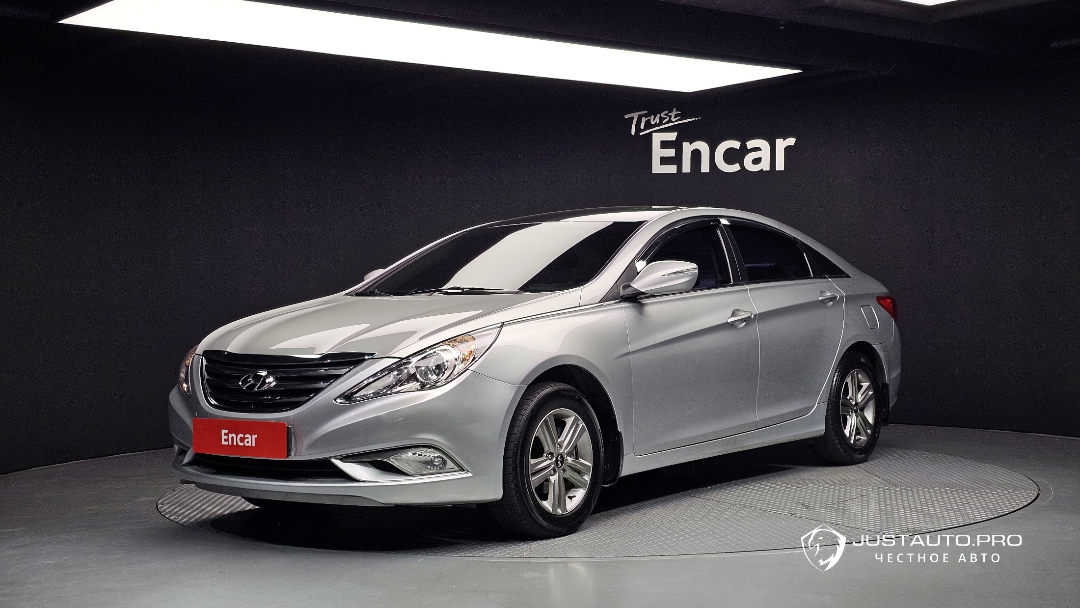 Автомобиль Hyundai Sonata