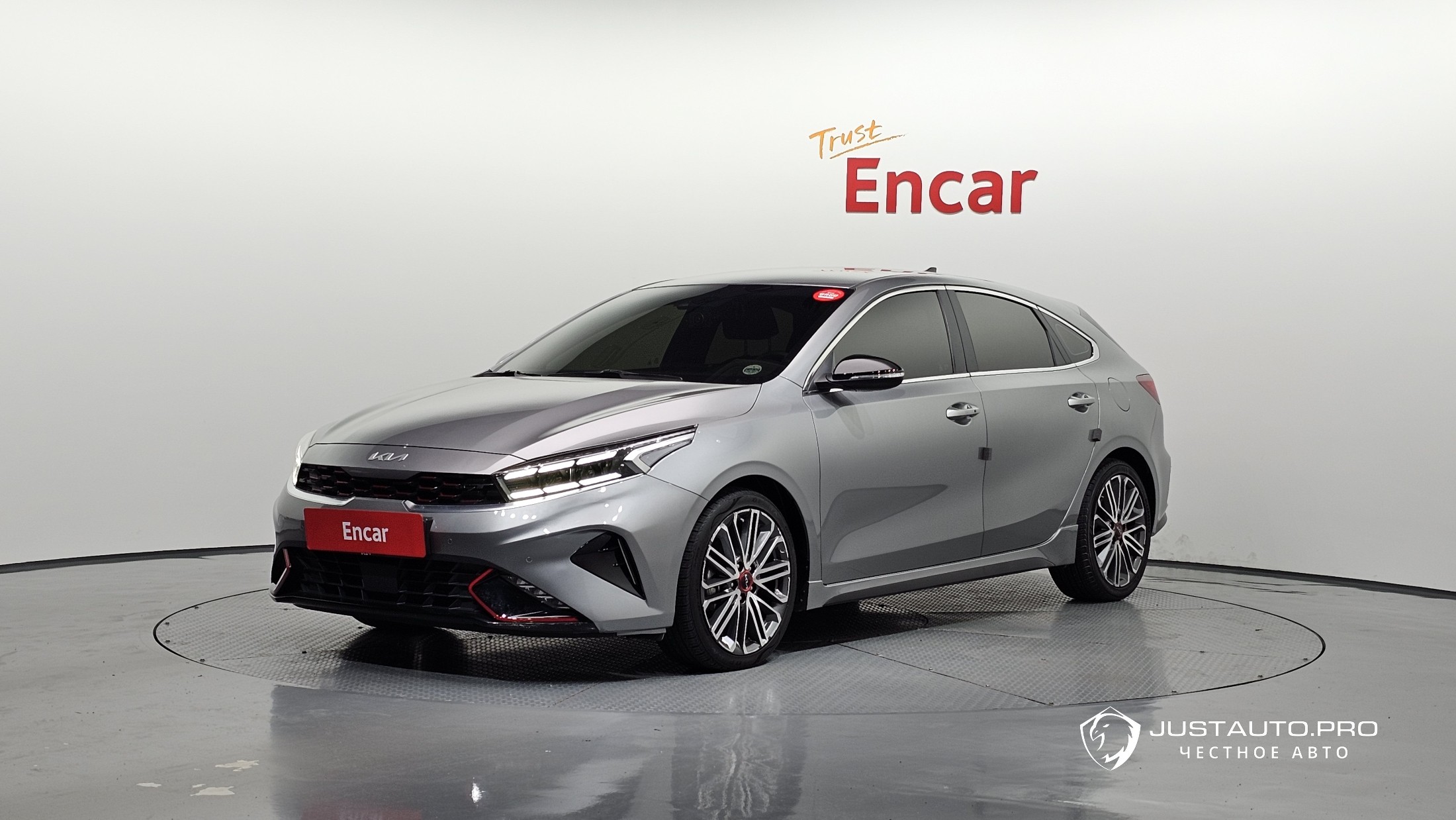 Автомобиль Kia K3