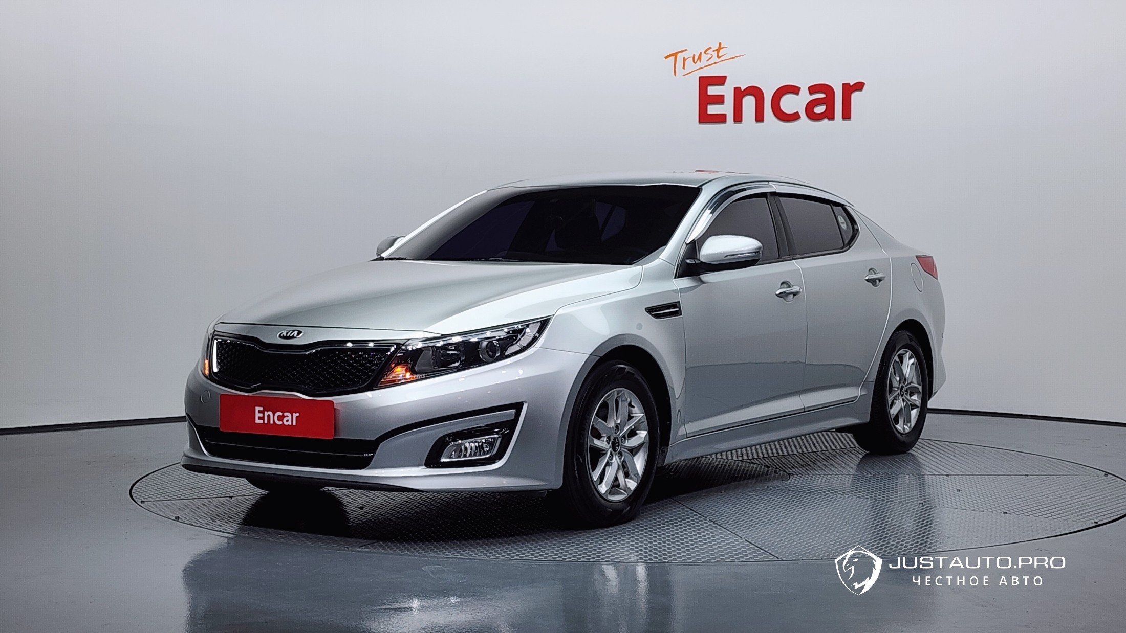 Автомобиль Kia K5