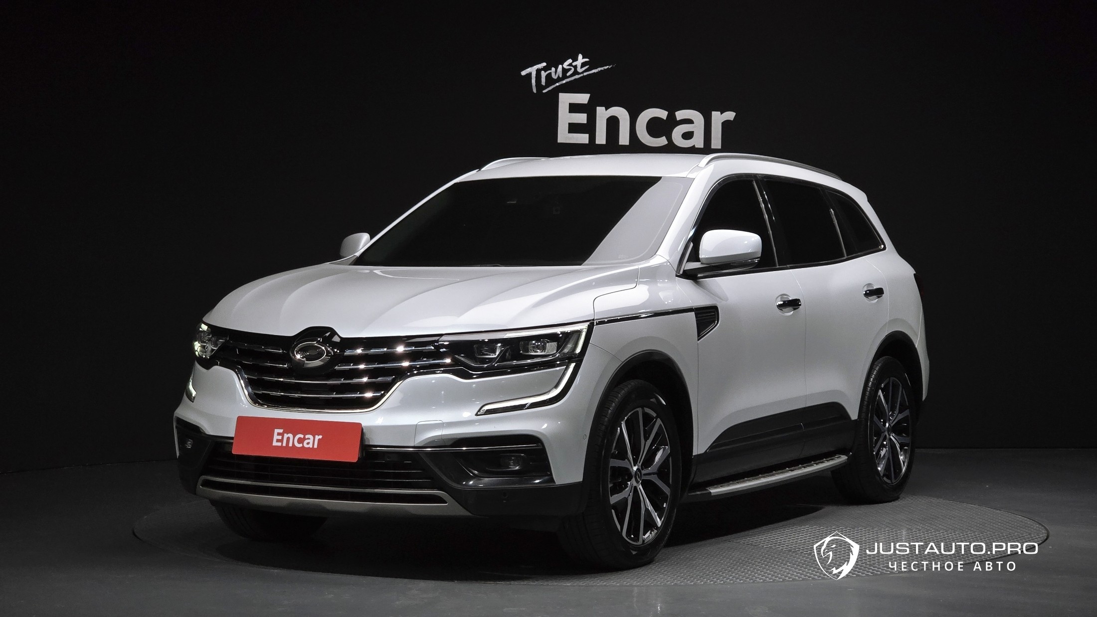 Автомобиль Renault-KoreaSamsung QM6