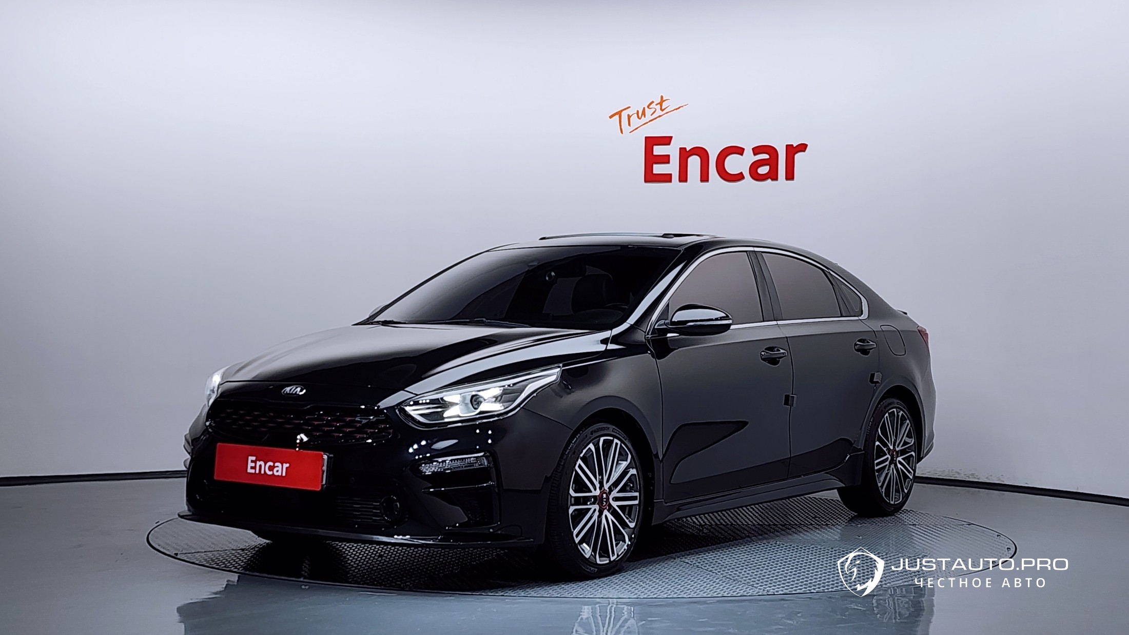 Автомобиль Kia K3