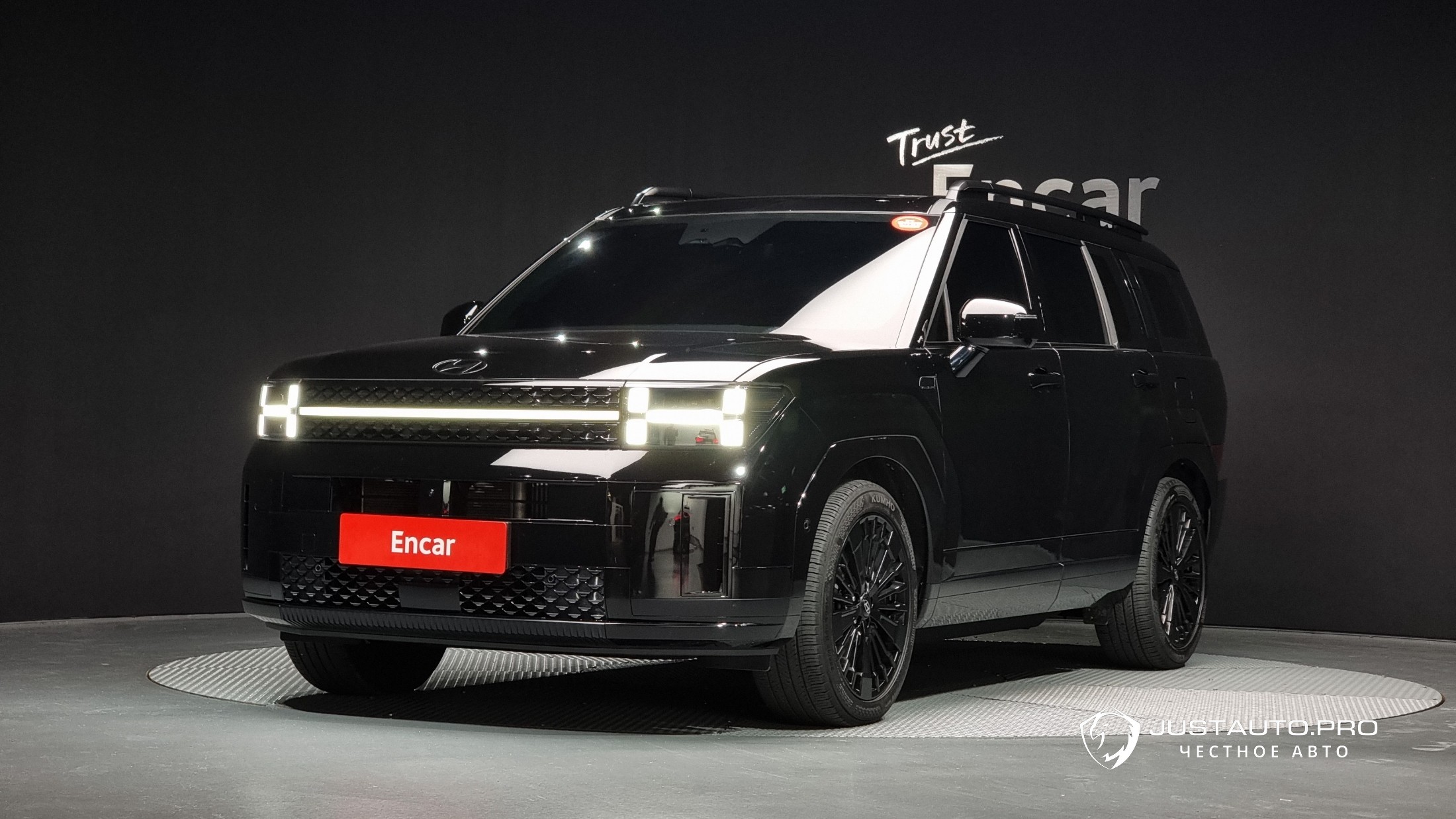 Автомобиль Hyundai Santafe